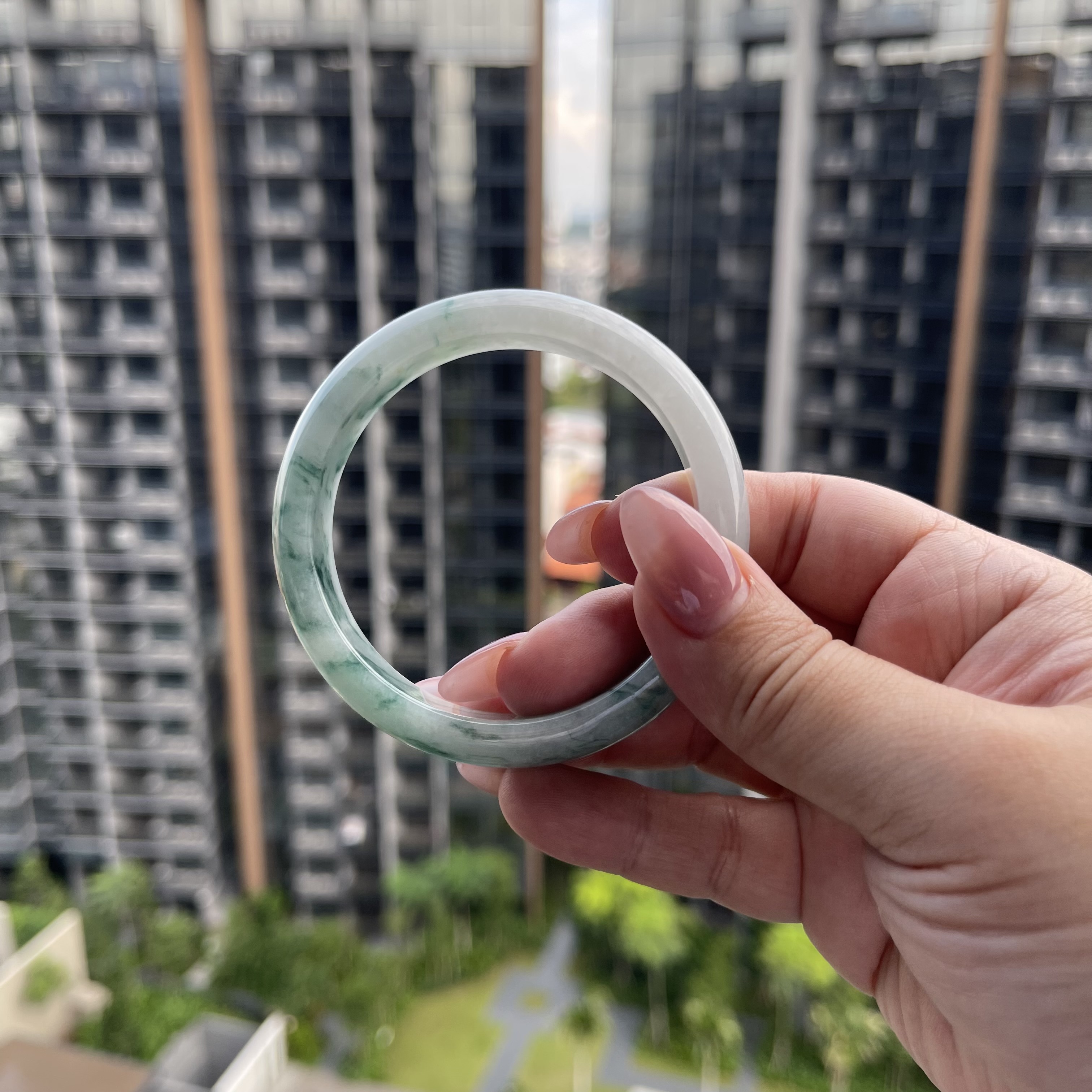 Green Floating Flowers Jadeite Bangle (PJA00077)