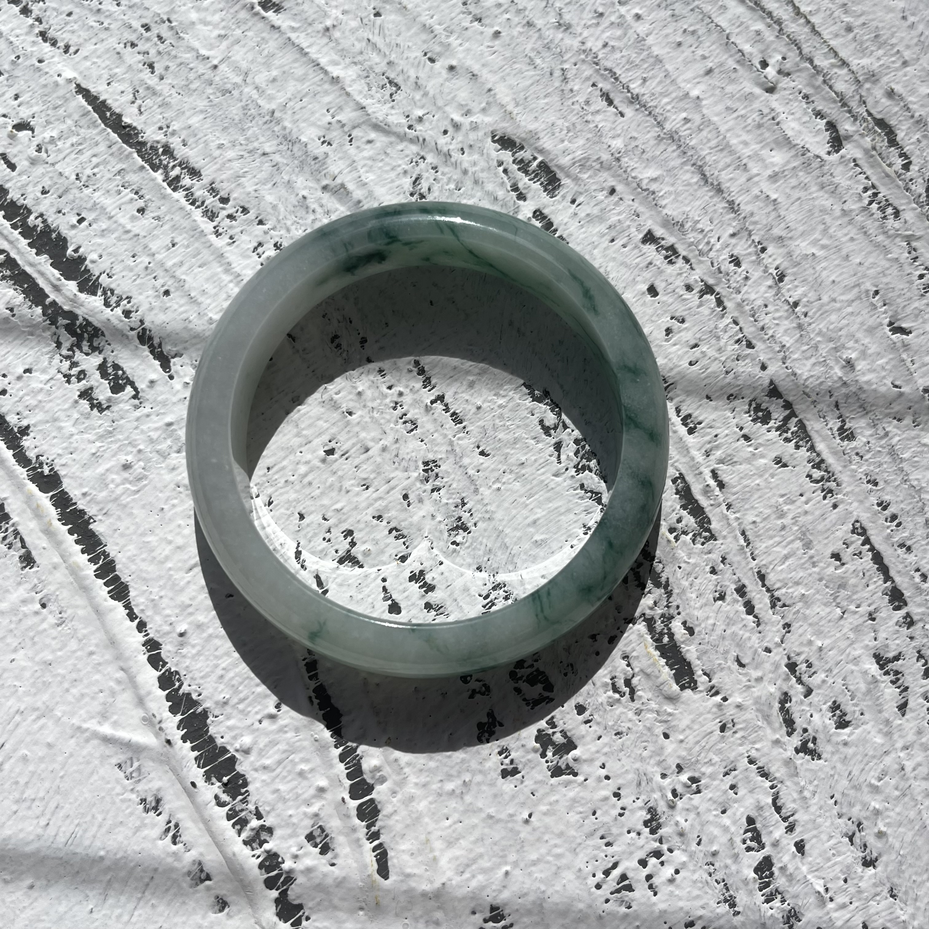 Green Floating Flowers Jadeite Bangle (PJA00077)