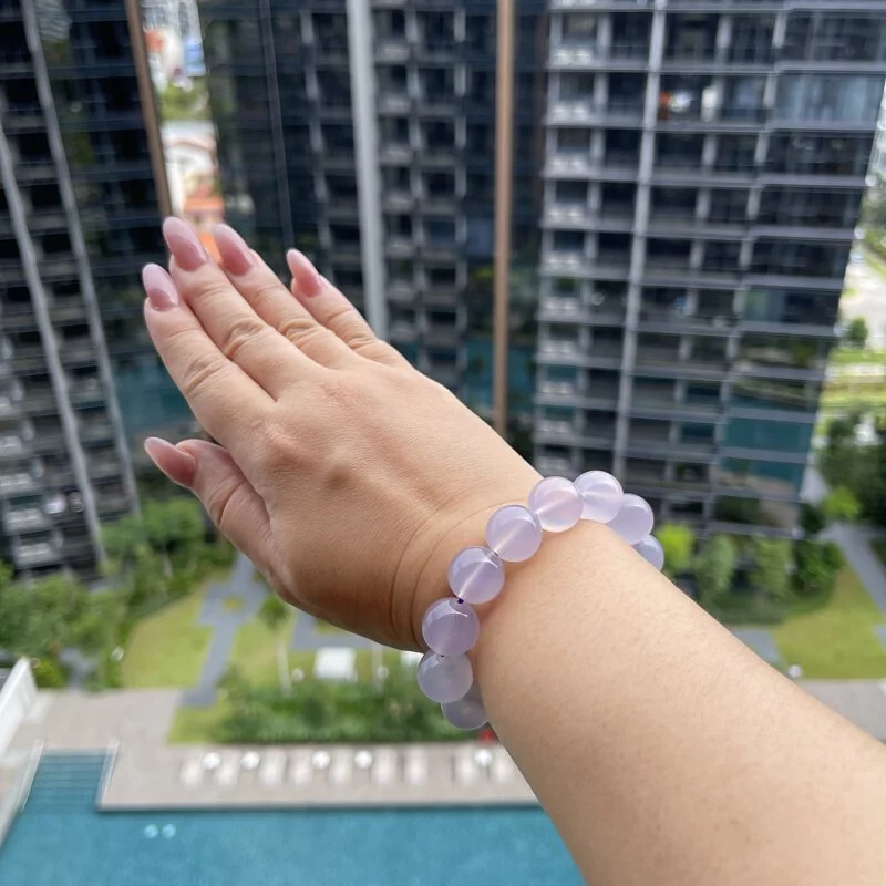 Natural Untreated Pale Lavender Chalcedony Bracelet (PCH00012)