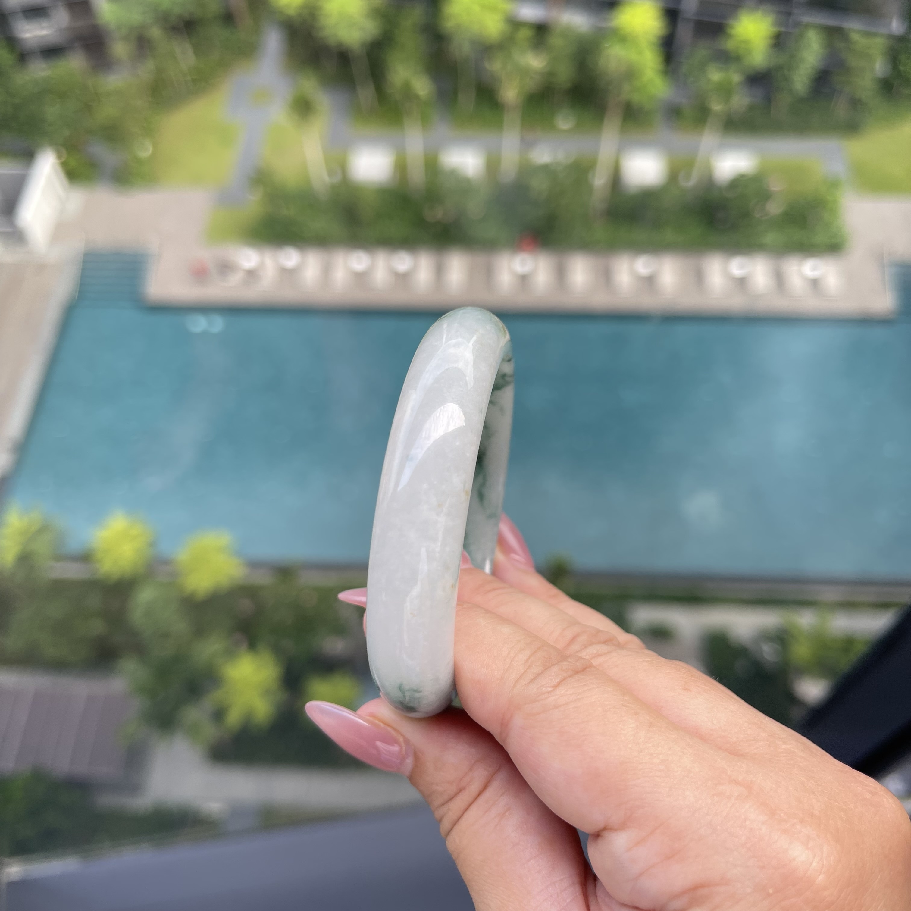 Green Floating Flowers Jadeite Bangle (PJA00077)