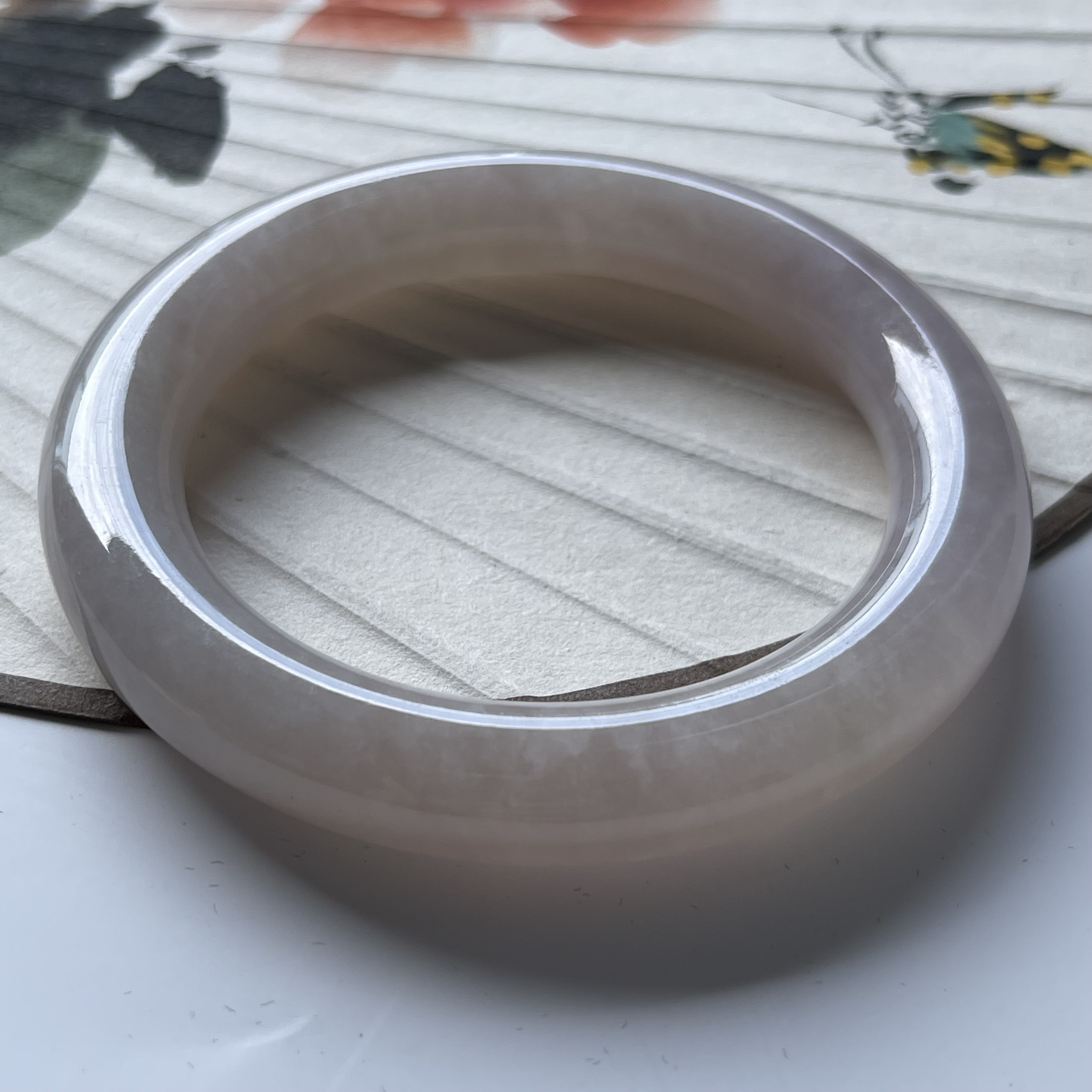 Icy Translucent Light Pink Round Bangle (PJA00072)