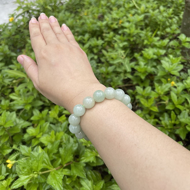 Faint Green Jadeite Bracelet (PJA00013)