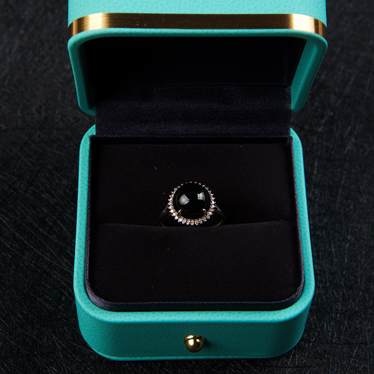 18K White Gold Omphacite Cabochon Ring (PJA00082)