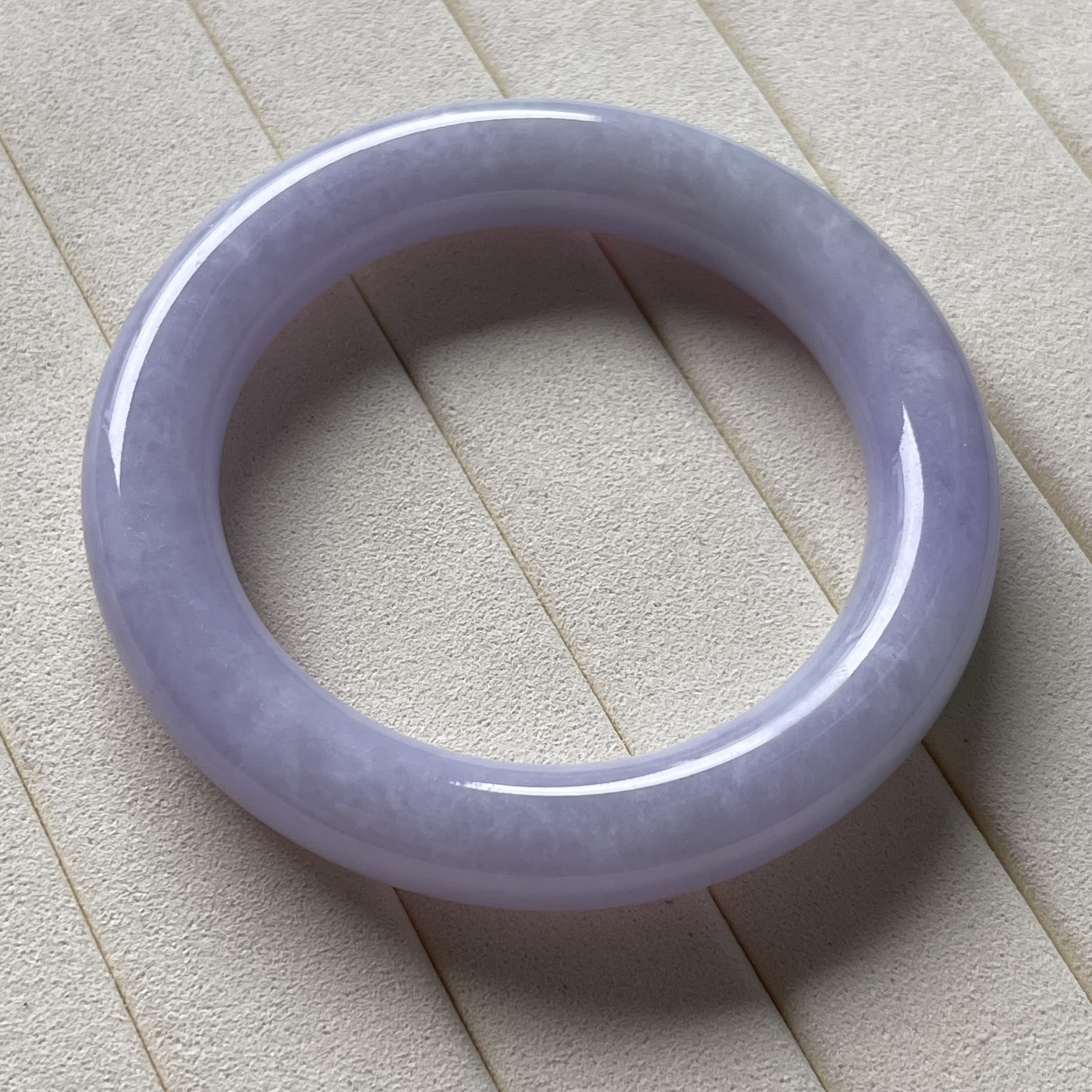 Icy Translucent Light Lavender Round Bangle (PJA00067)