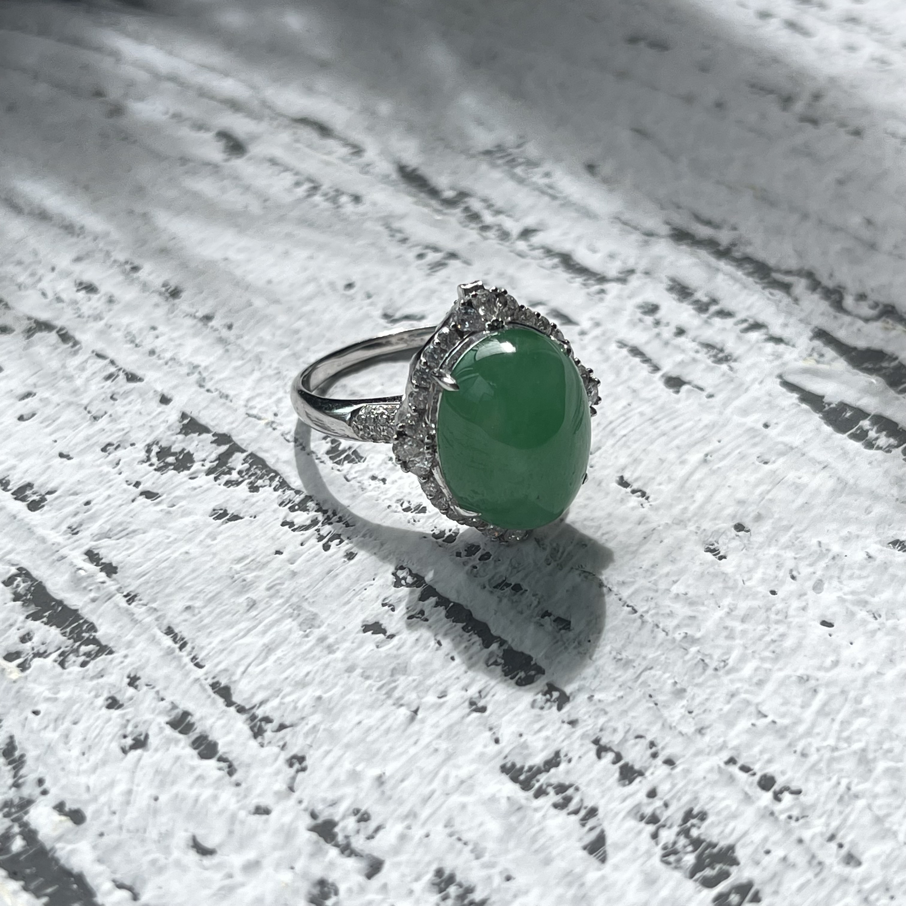 Vibrant Green Jadeite Ring (PJA00046)
