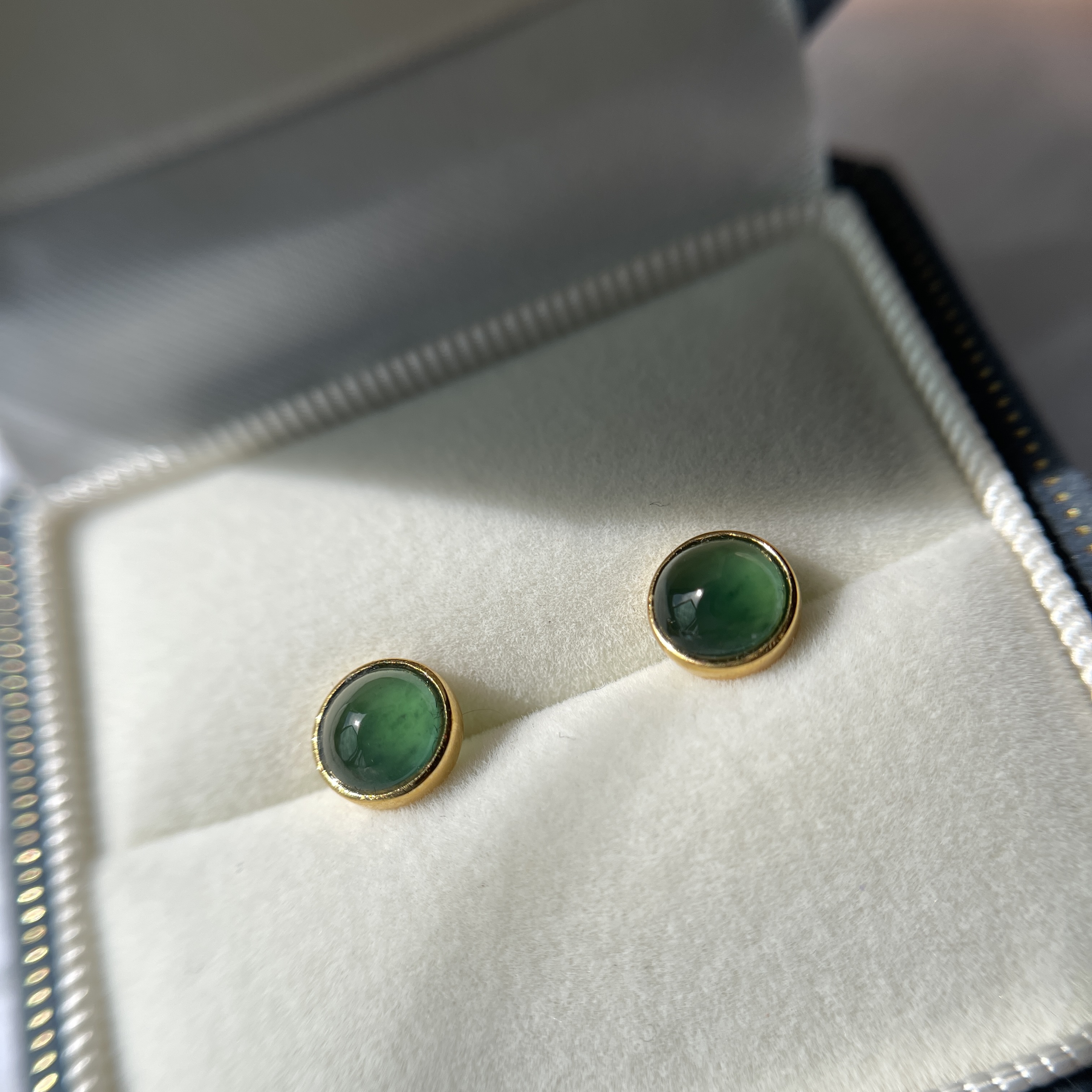 Malachite Green Jade Stud Earrings (PJA00136)