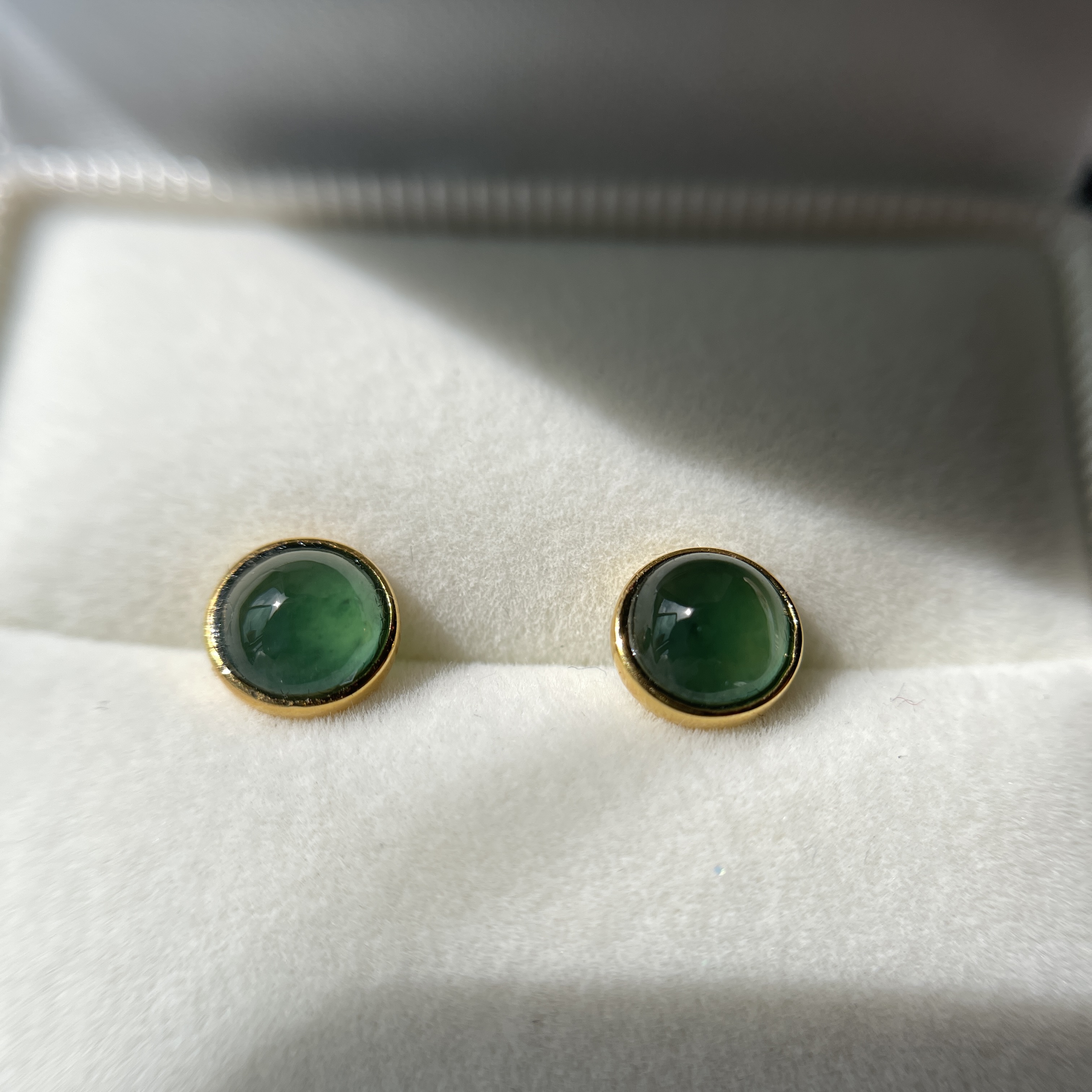 Malachite Green Jade Stud Earrings (PJA00136)