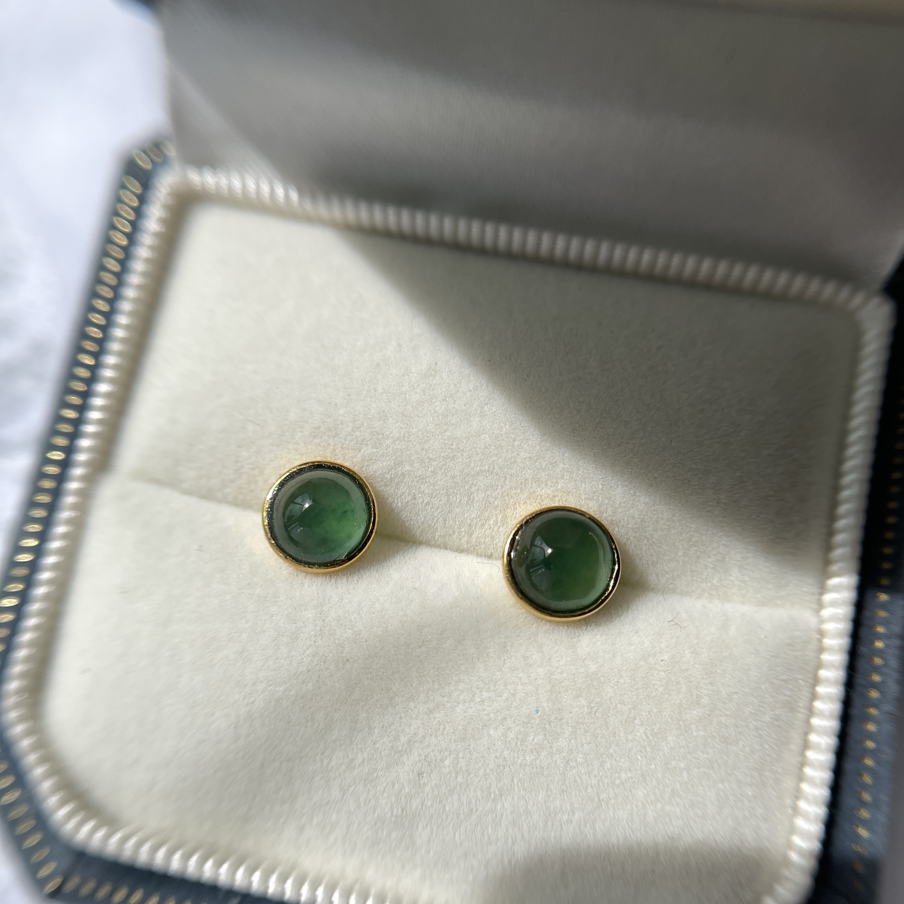 Malachite Green Jade Stud Earrings (PJA00136)