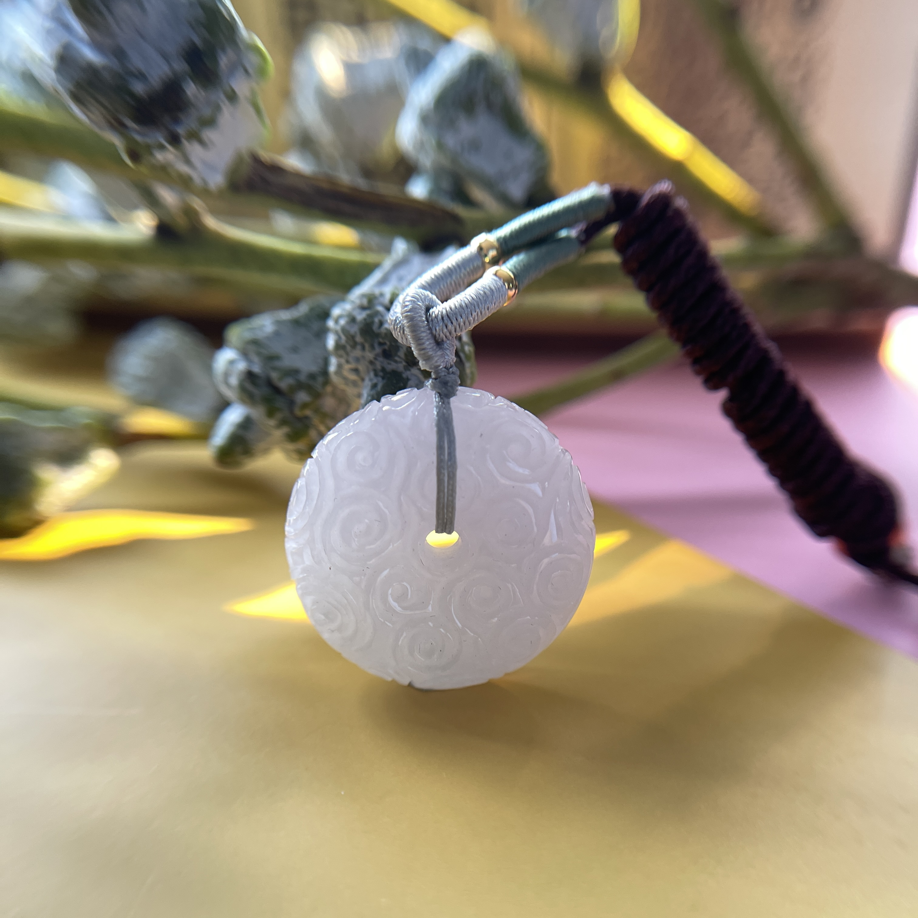 Carved White Ruyi Donut Safety Coin Pendant (PJA00232)