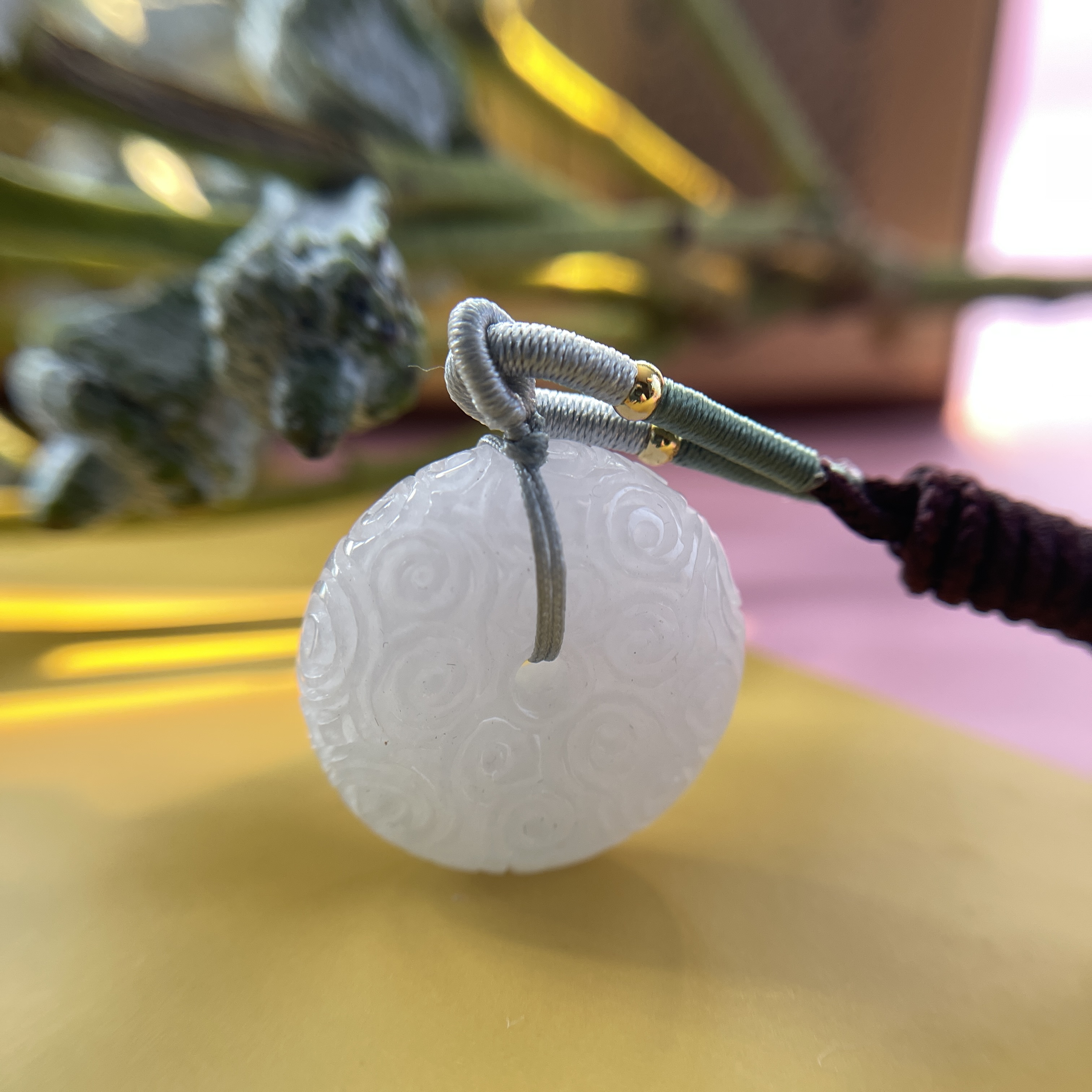 Carved White Ruyi Donut Safety Coin Pendant (PJA00232)