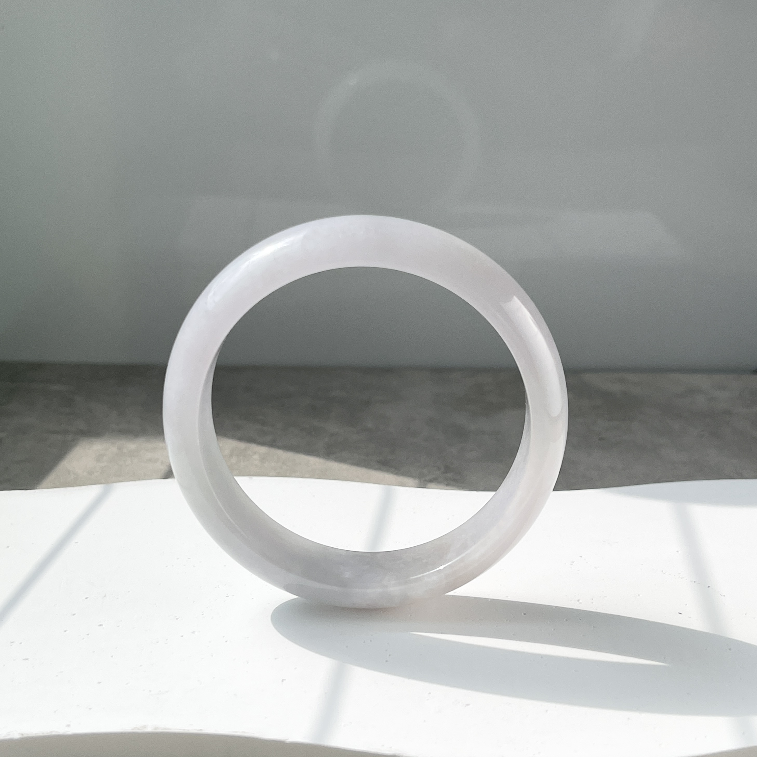 Moonlight Bangle With Floating Flowers (PJA00254)