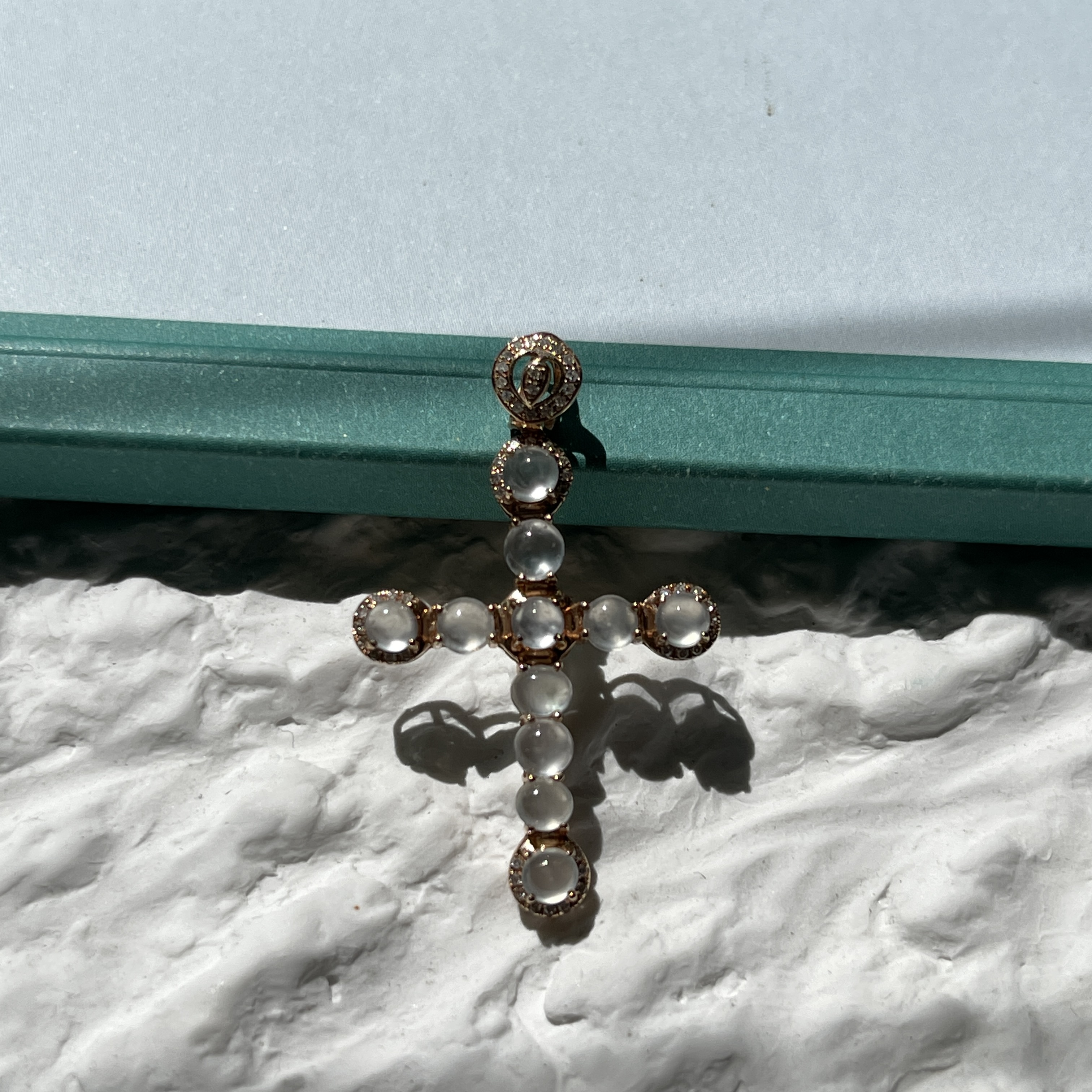 Glassy 18K RoseGold Cross Pendant (PJA00140) 