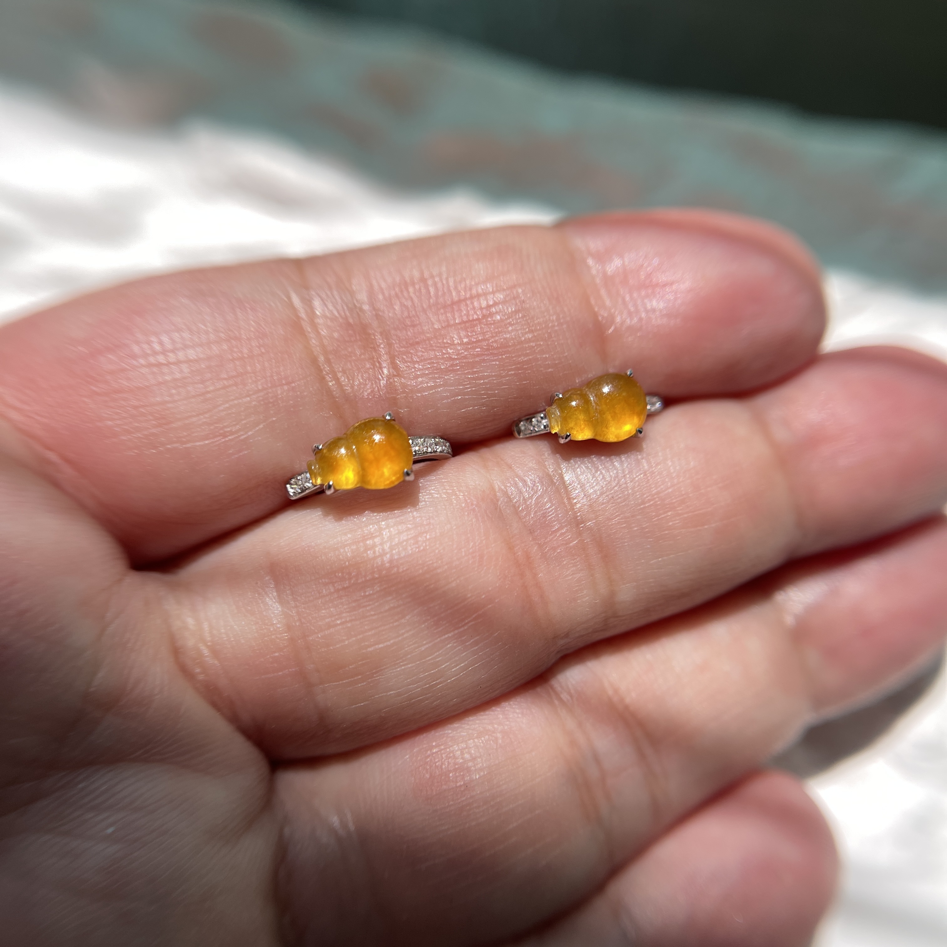 18K Orange Calabash or Hulu Huggie Earrings (PJA00143)