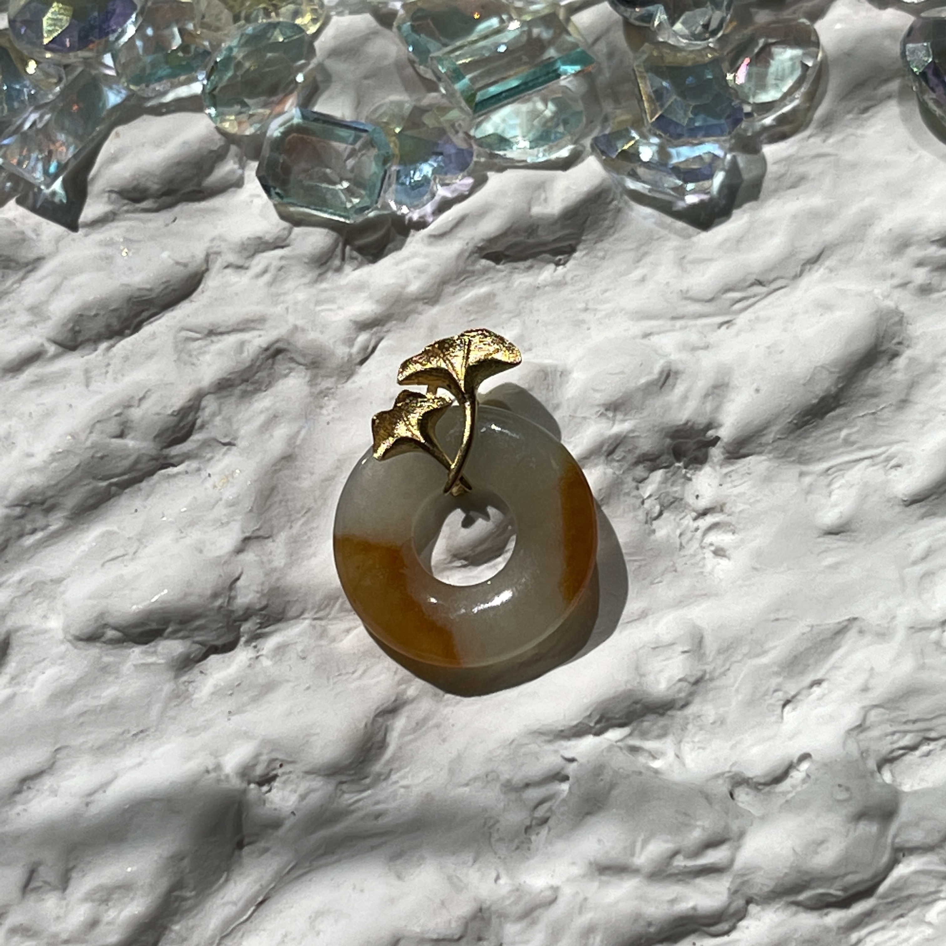 Half Orange Half Clear White Donut Pendant (PJA00151)