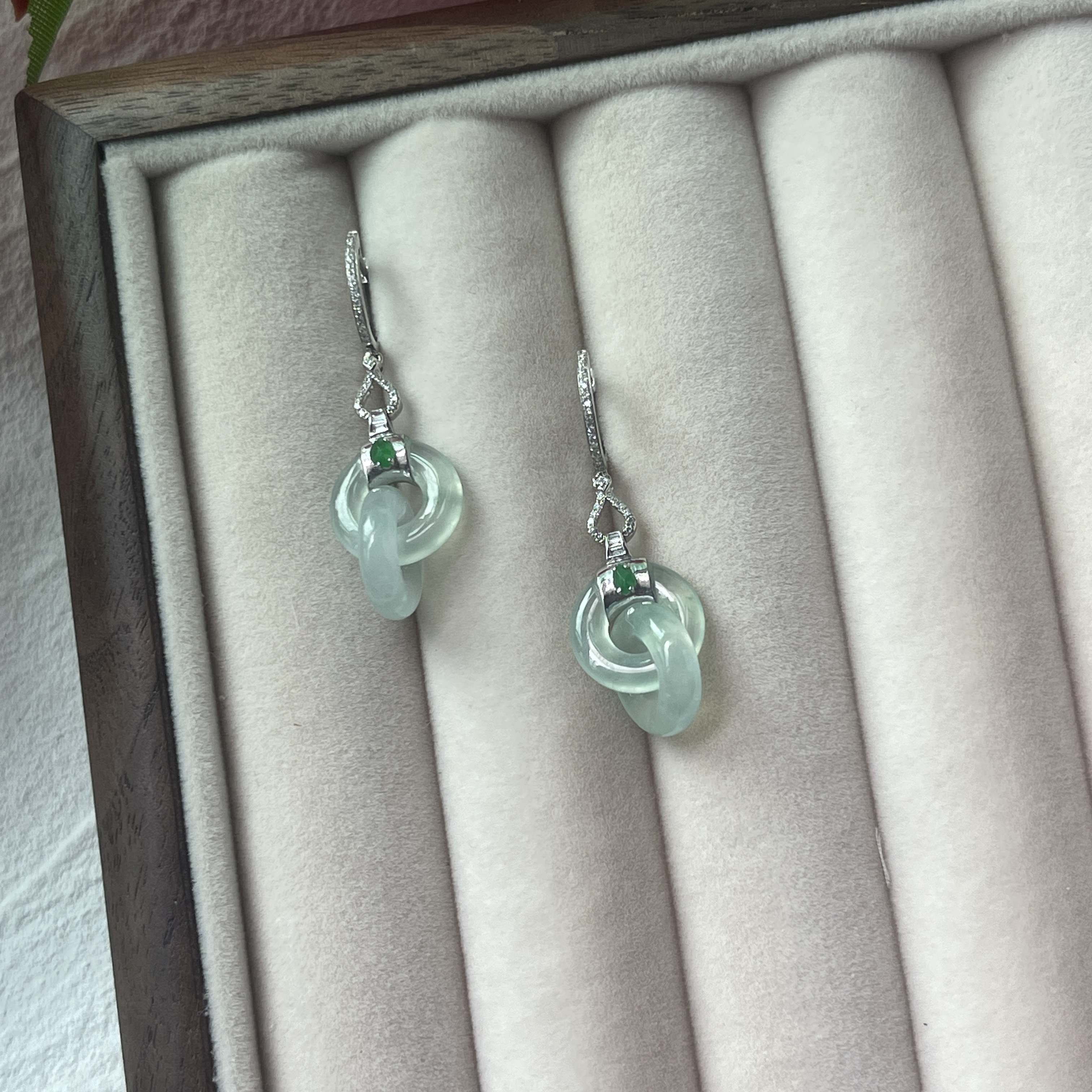 Interlocking Double Hoops Jadeite Earrings (PJA00126)