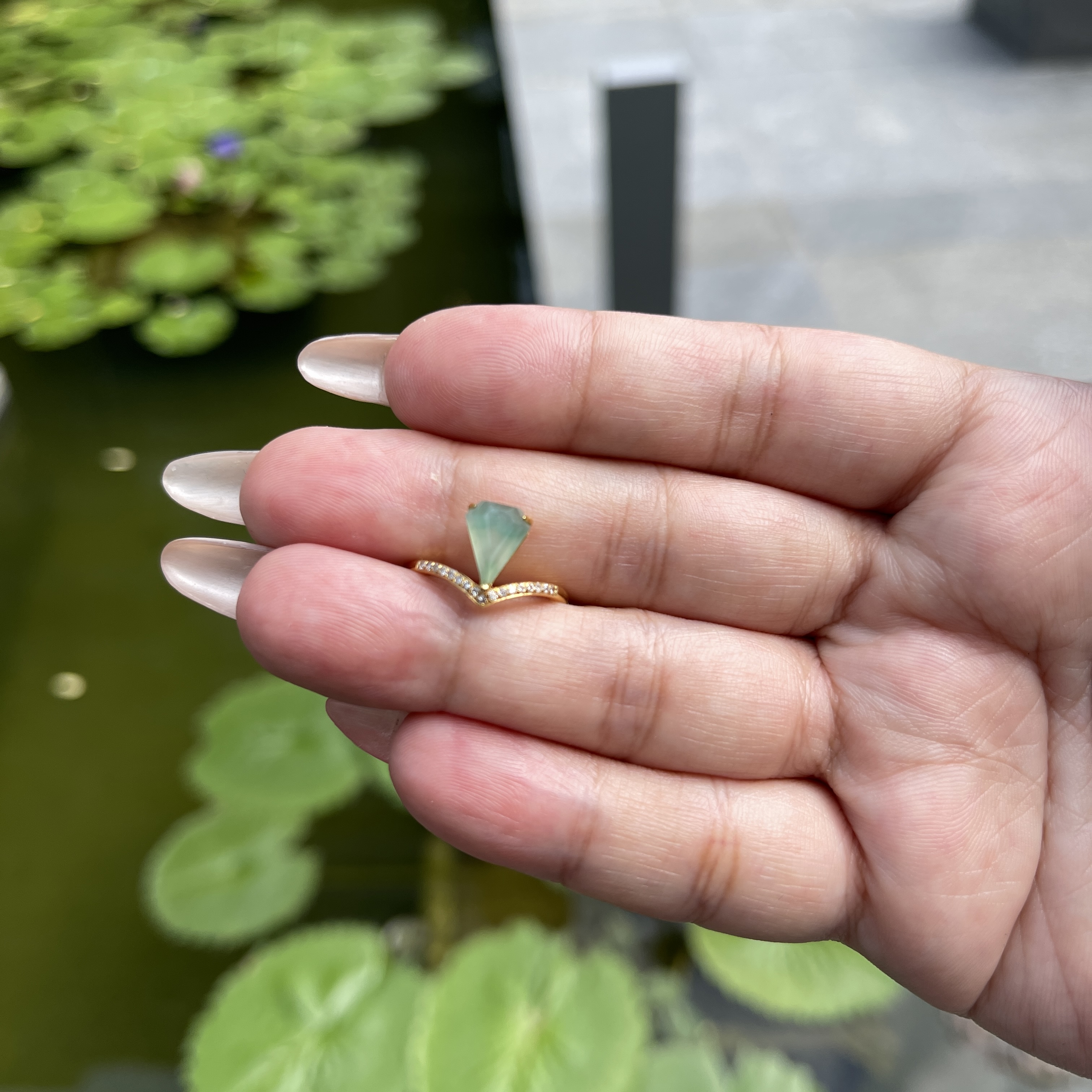 Triangle Apple Green Jade Ring (PJA00152)