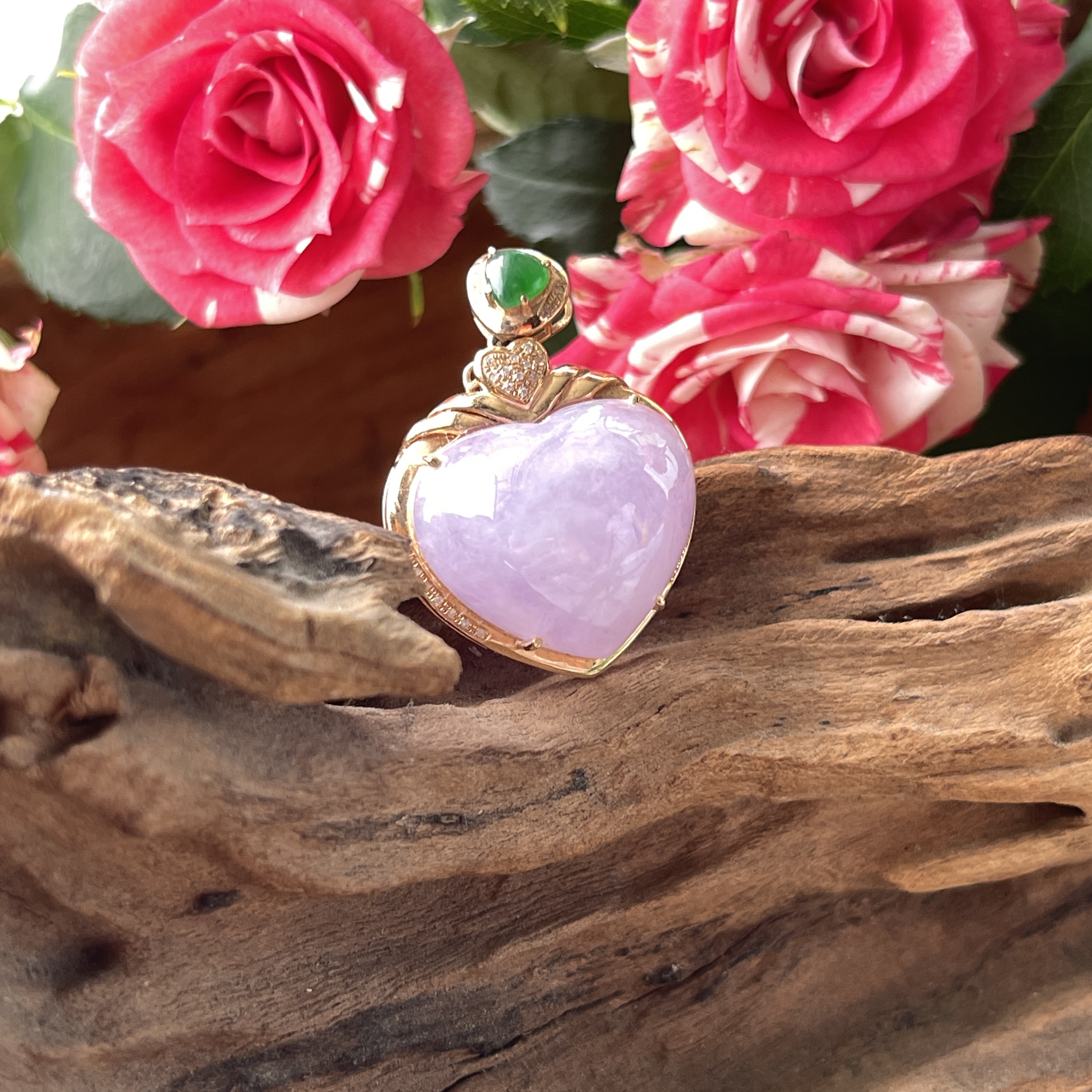 Lavender Heart Shape Cabochon Jadeite Pendant  (PJA00257)