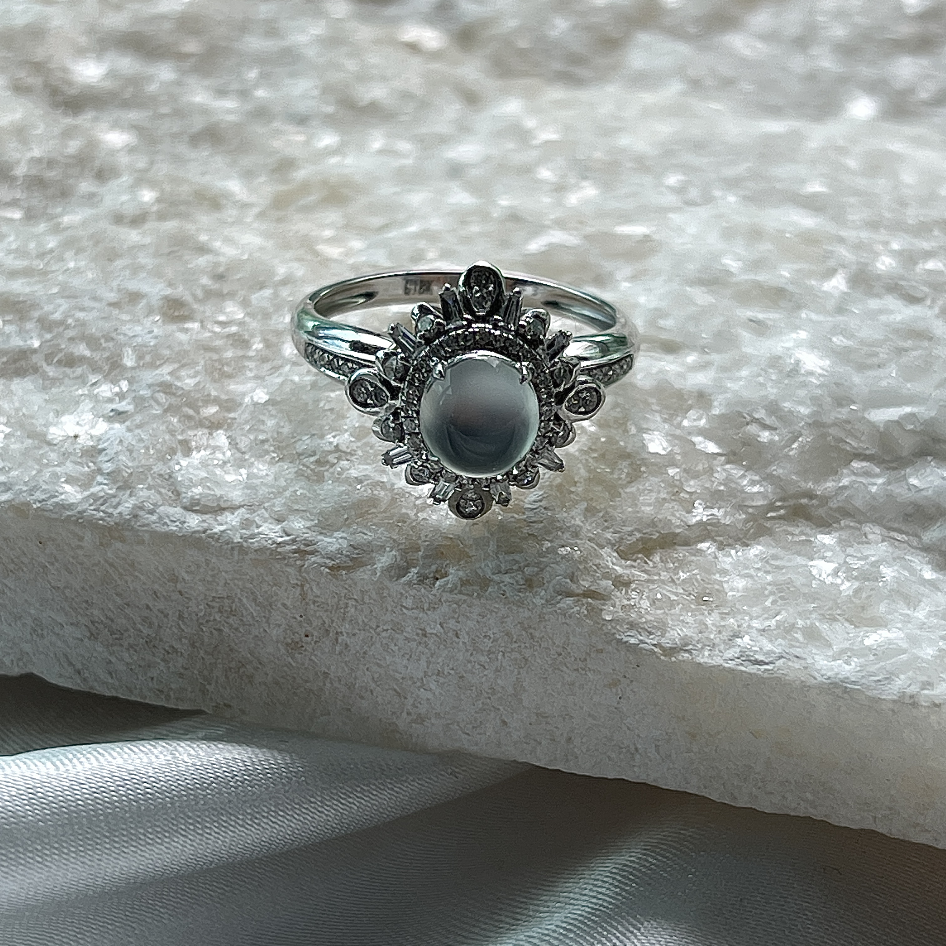 Glassy Colorless Jadeite Ring (PJA00130)