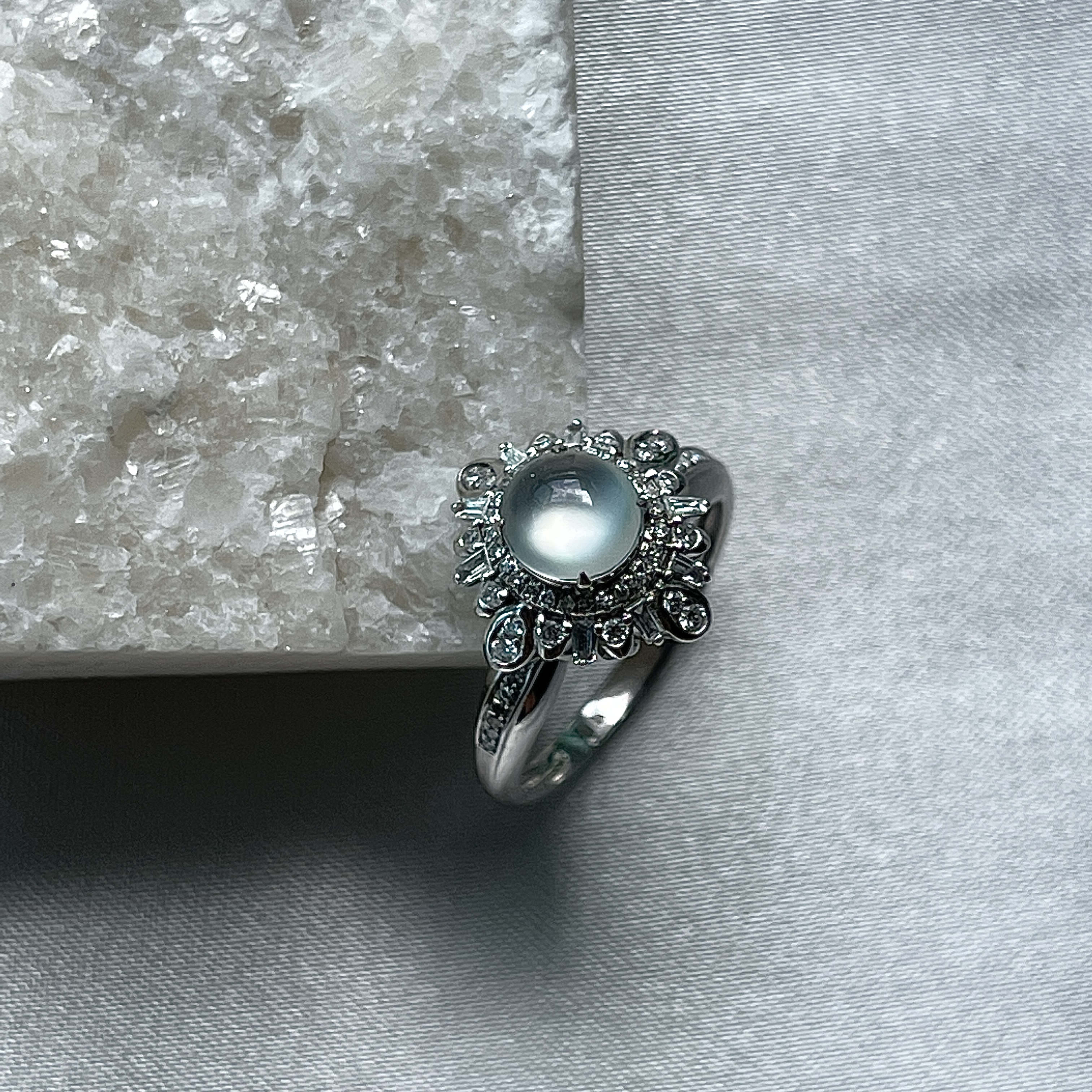 Glassy Colorless Jadeite Ring (PJA00130)