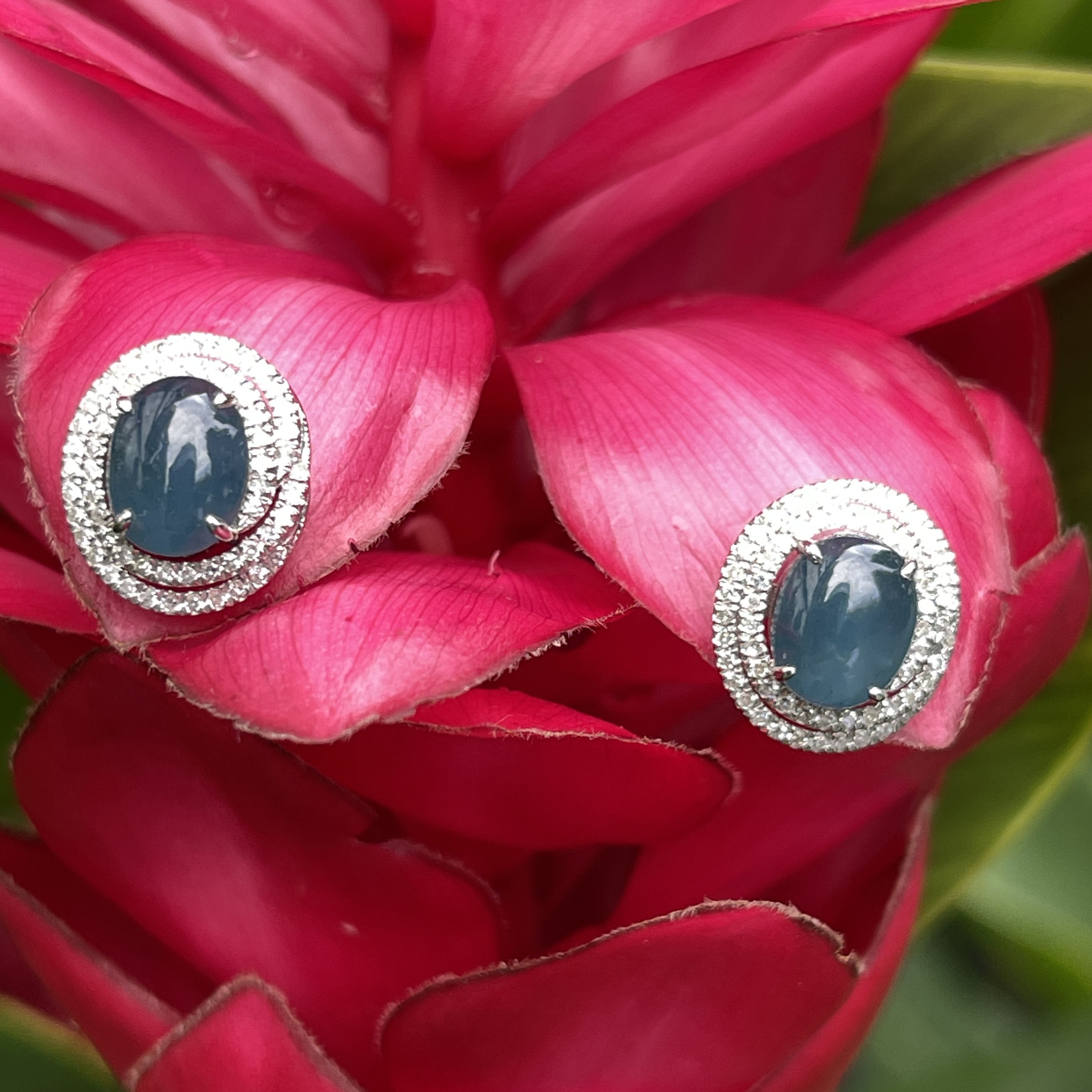 Vivid Blue Jade Cabochon Swirl Earrings (PJA00267) 