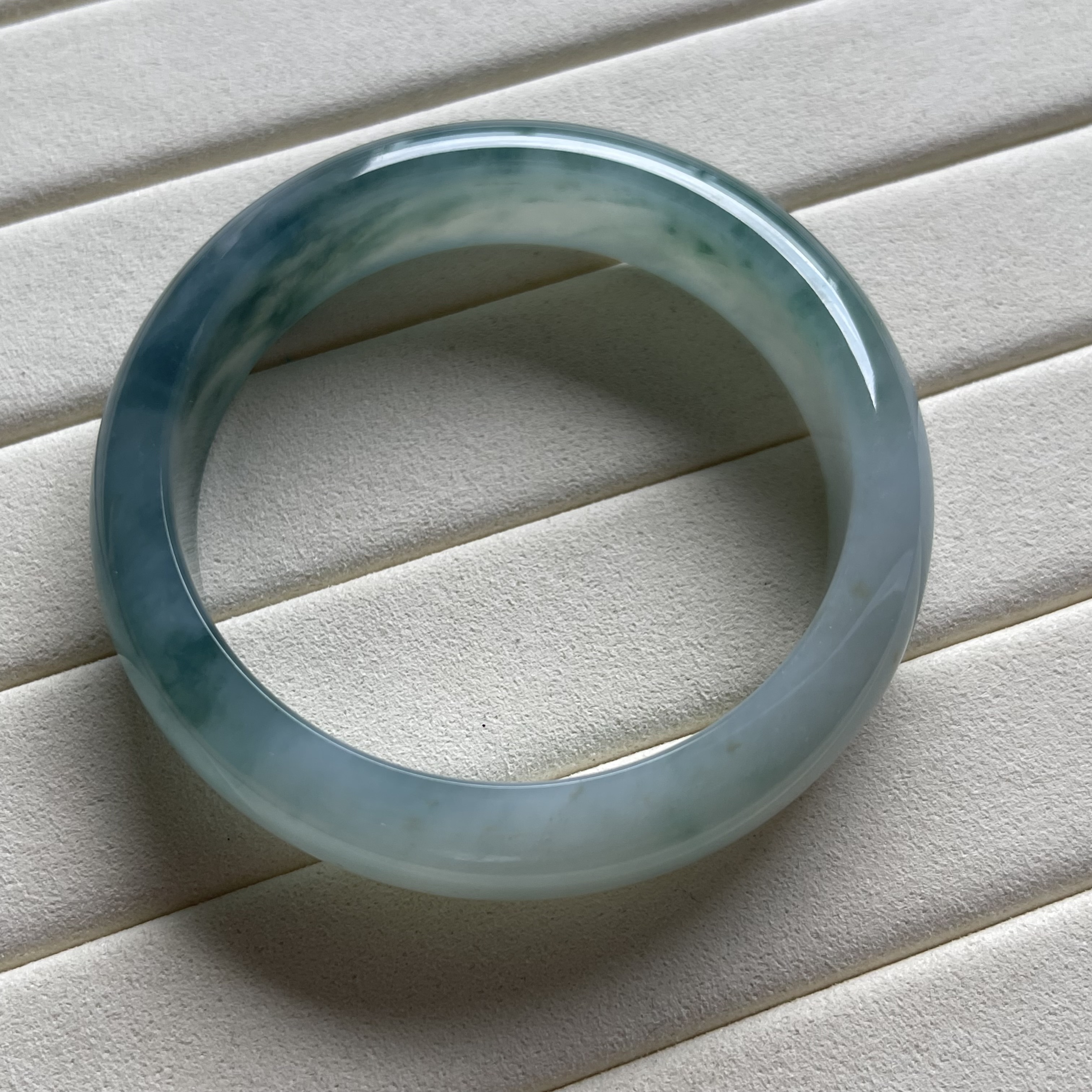 Green Jadeite Bangle With Floating Flowers (PJA00040)