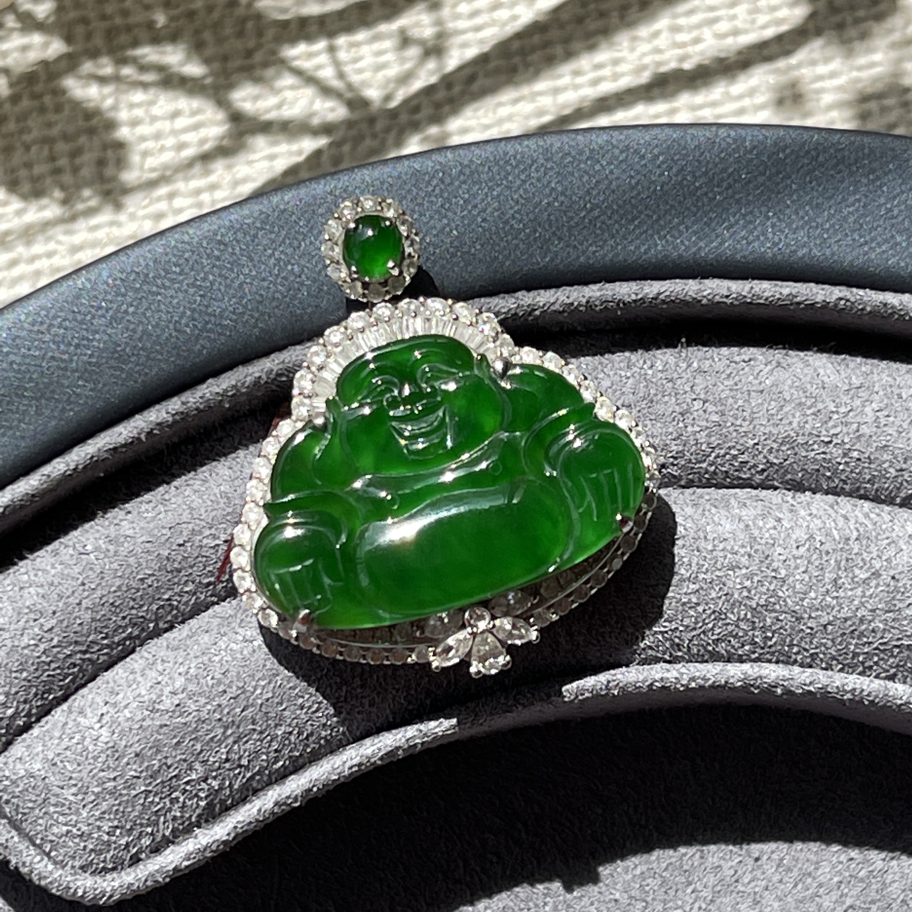 Imperial Green Jadeite Laughing Buddha Pendant (PJA00021)