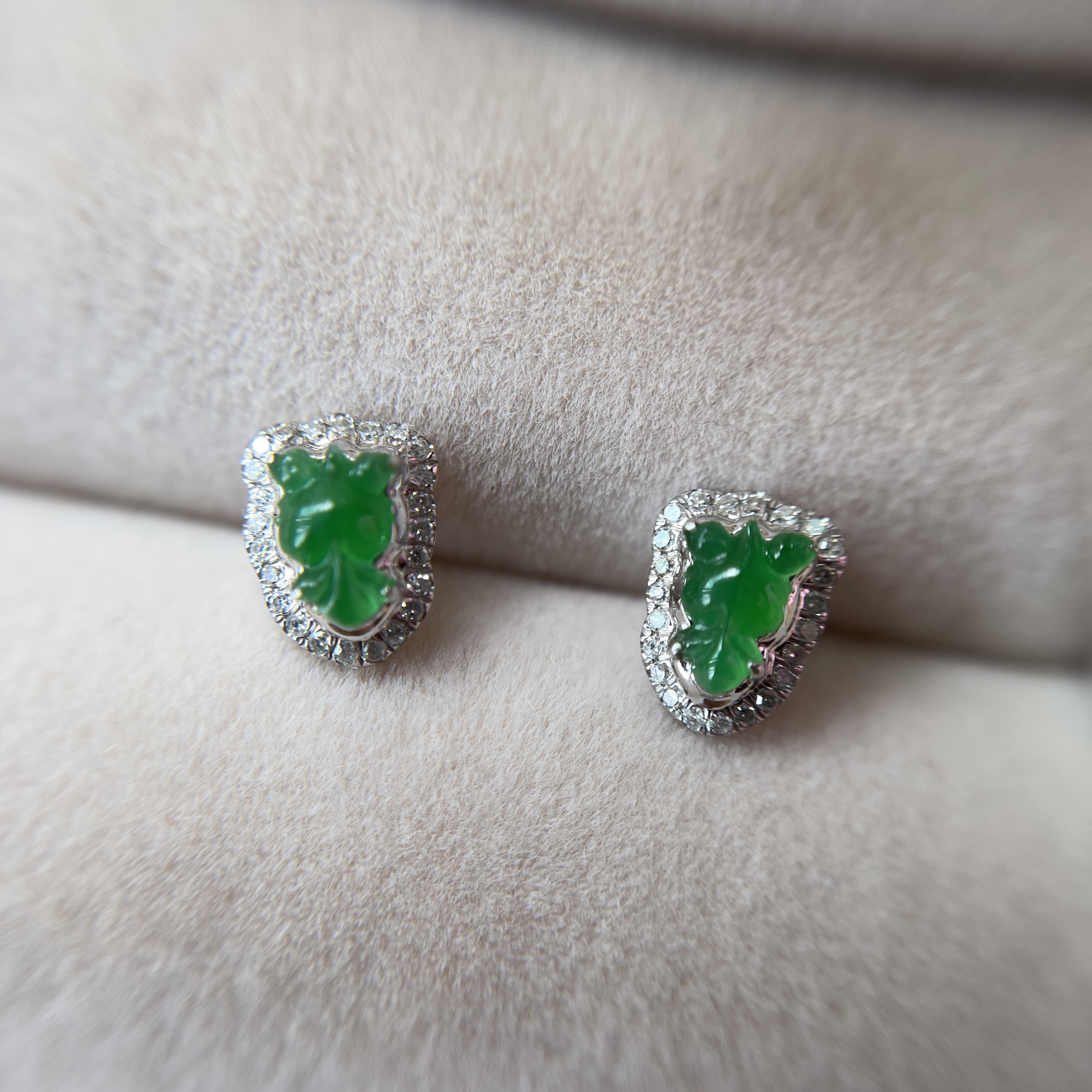 Stunning Green Jadeite Goldfish Earrings (PJA00132)