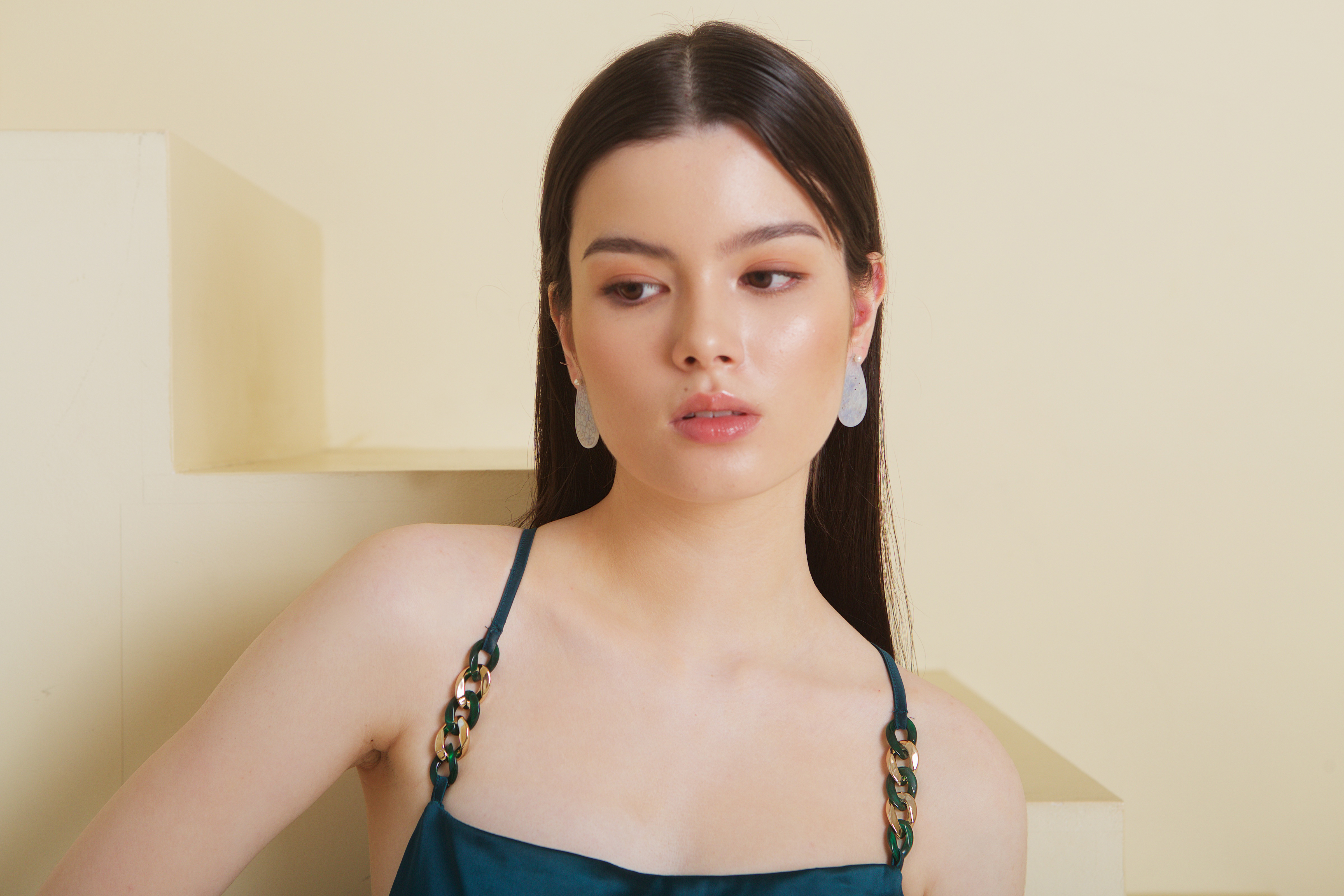 Carved Lavender Jade Drop Earrings (PJA00166) 