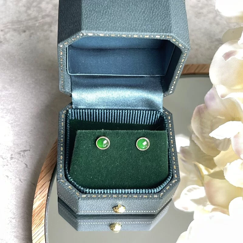 Vivid Green Minimalist Earrings (PJA00118)