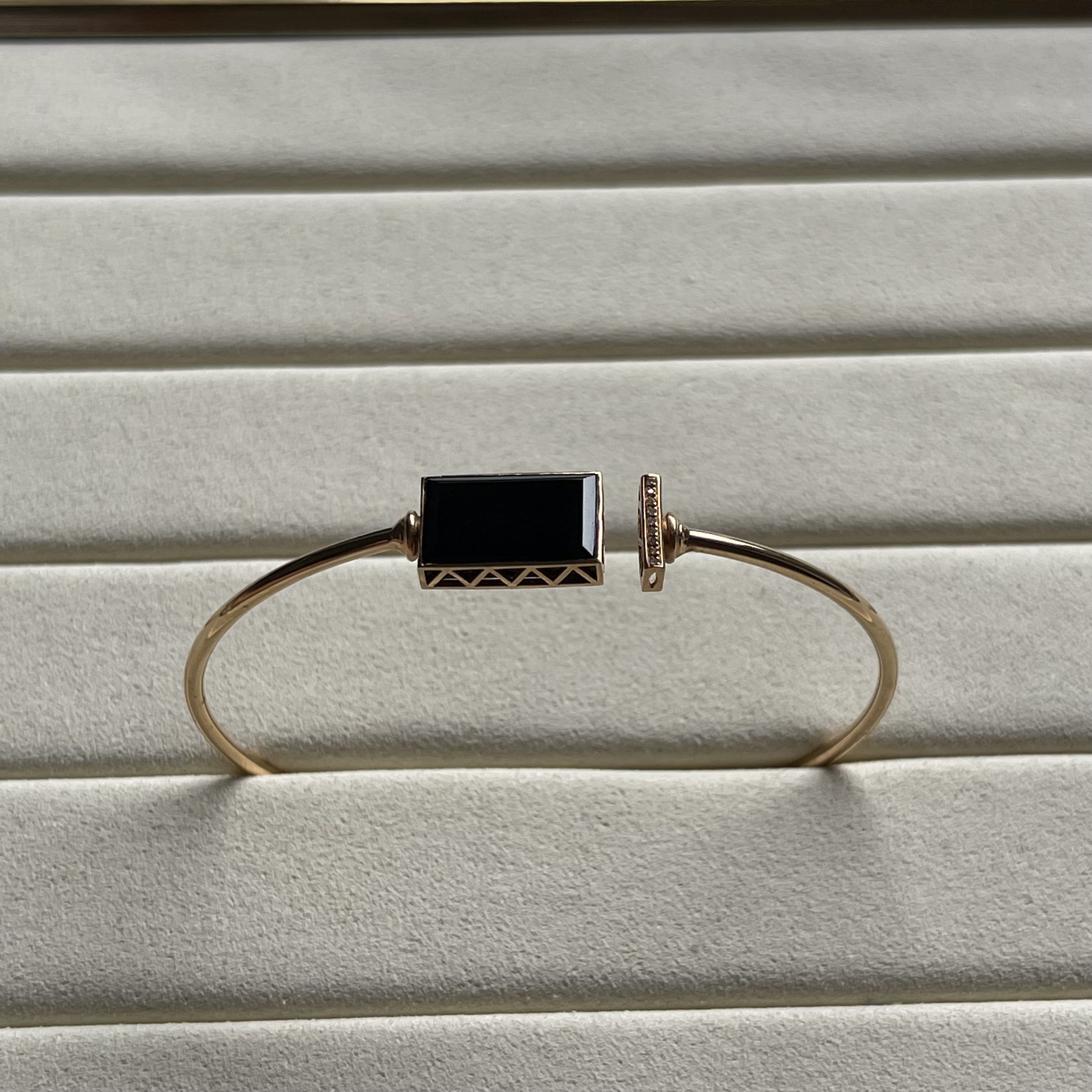 18k Rosegold Omphacite Open Wire Bracelet (PJA00085)