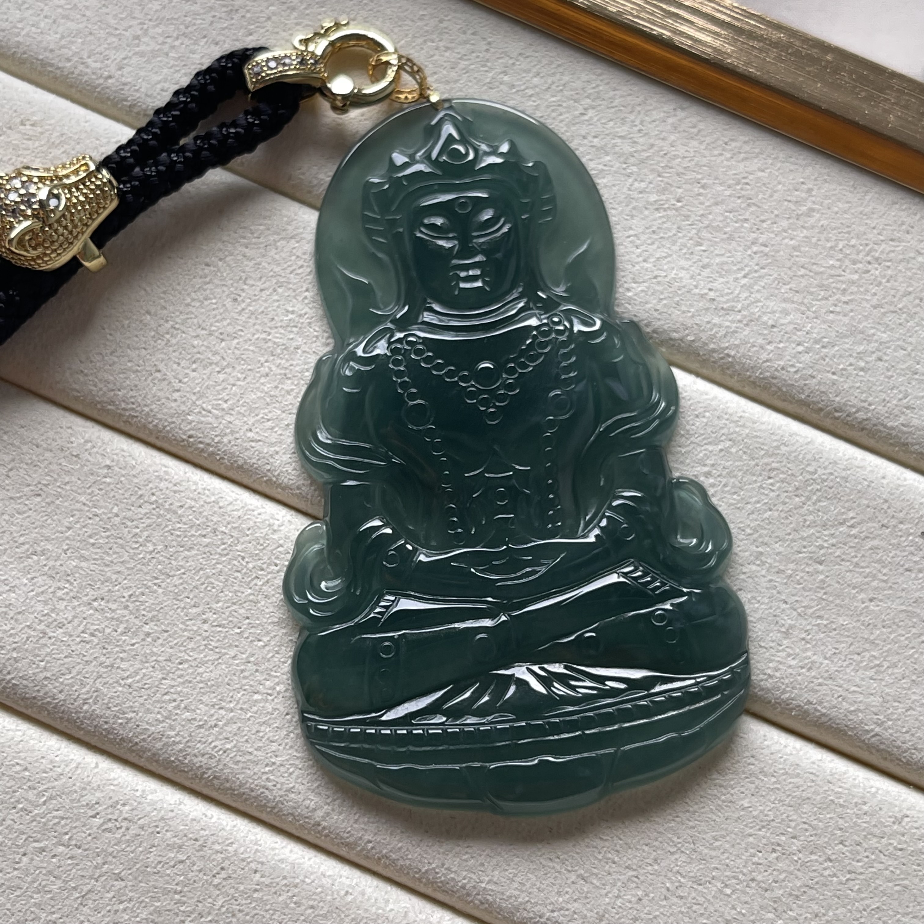 Icy Bluish Green Tara Pendant (PJA00099)