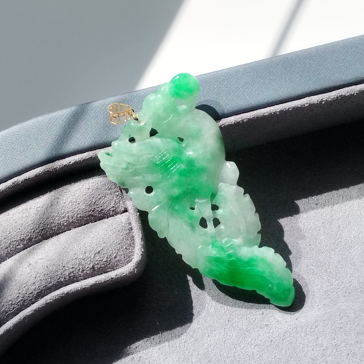 Carved Phoenix Pendant (PJA00274)