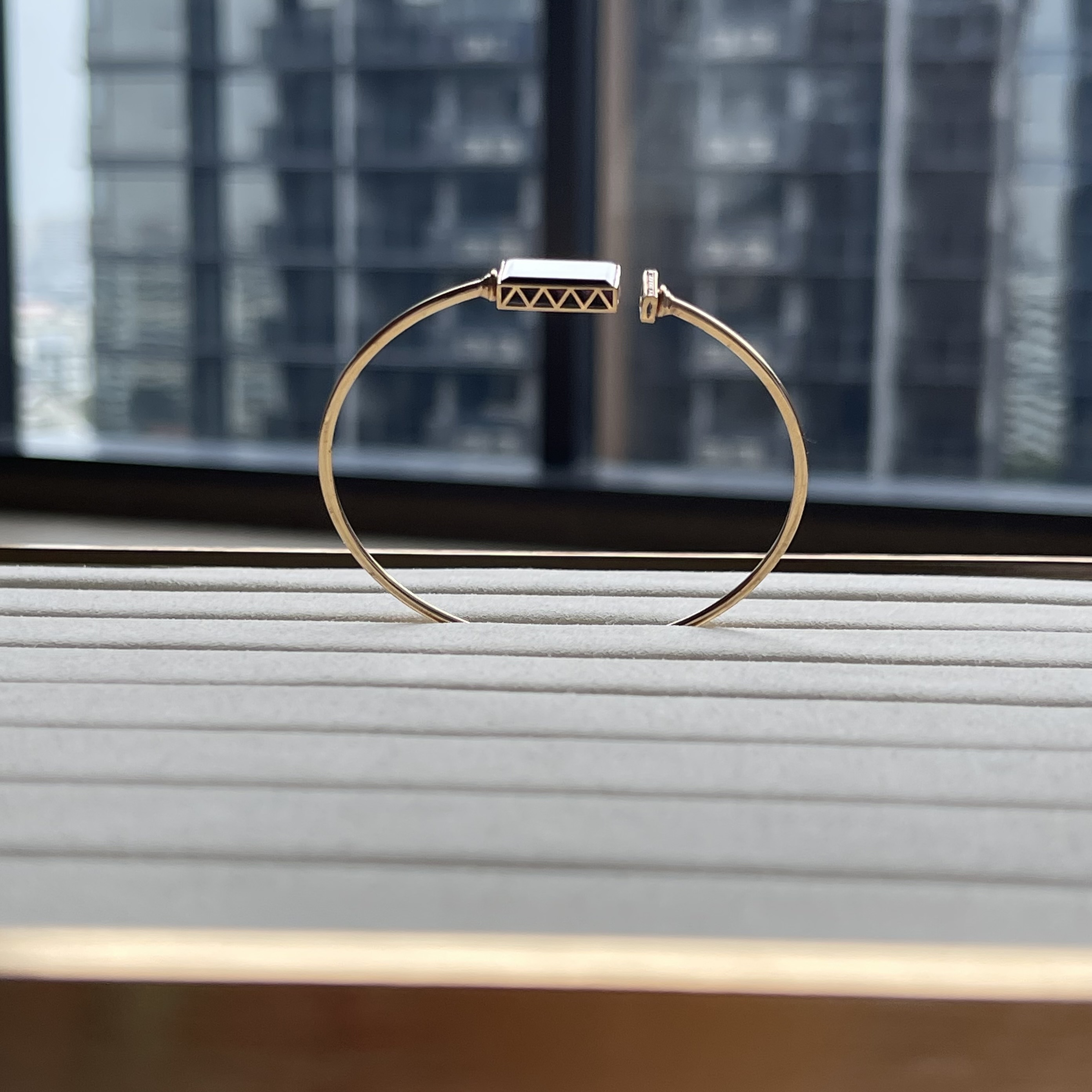 18k Rosegold Omphacite Open Wire Bracelet (PJA00085)