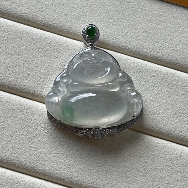 Icy Laughing Buddha Pendant (PJA00100)