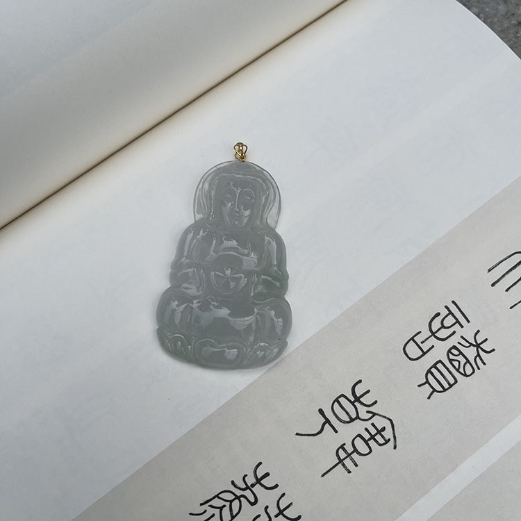 White with light green tinge Guan Yin Pendant (PJA00003)