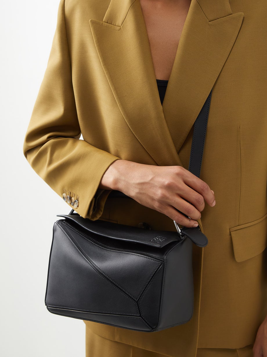 Black Puzzle small grained-leather cross-body bag | LOEWE | MATCHESFASHION  UK