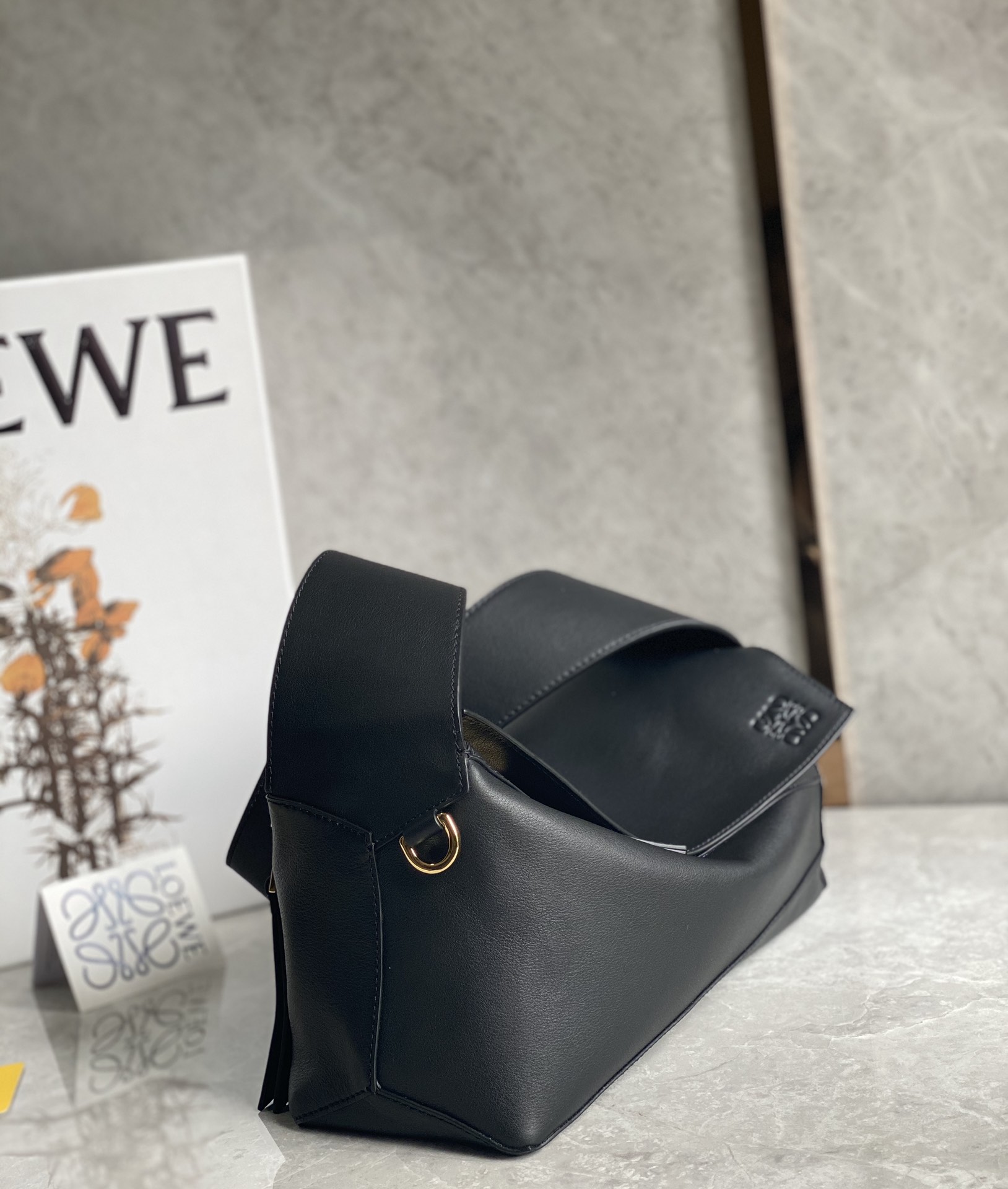 LOEWE罗意威Puzzle hobo腋下包 0673黑色