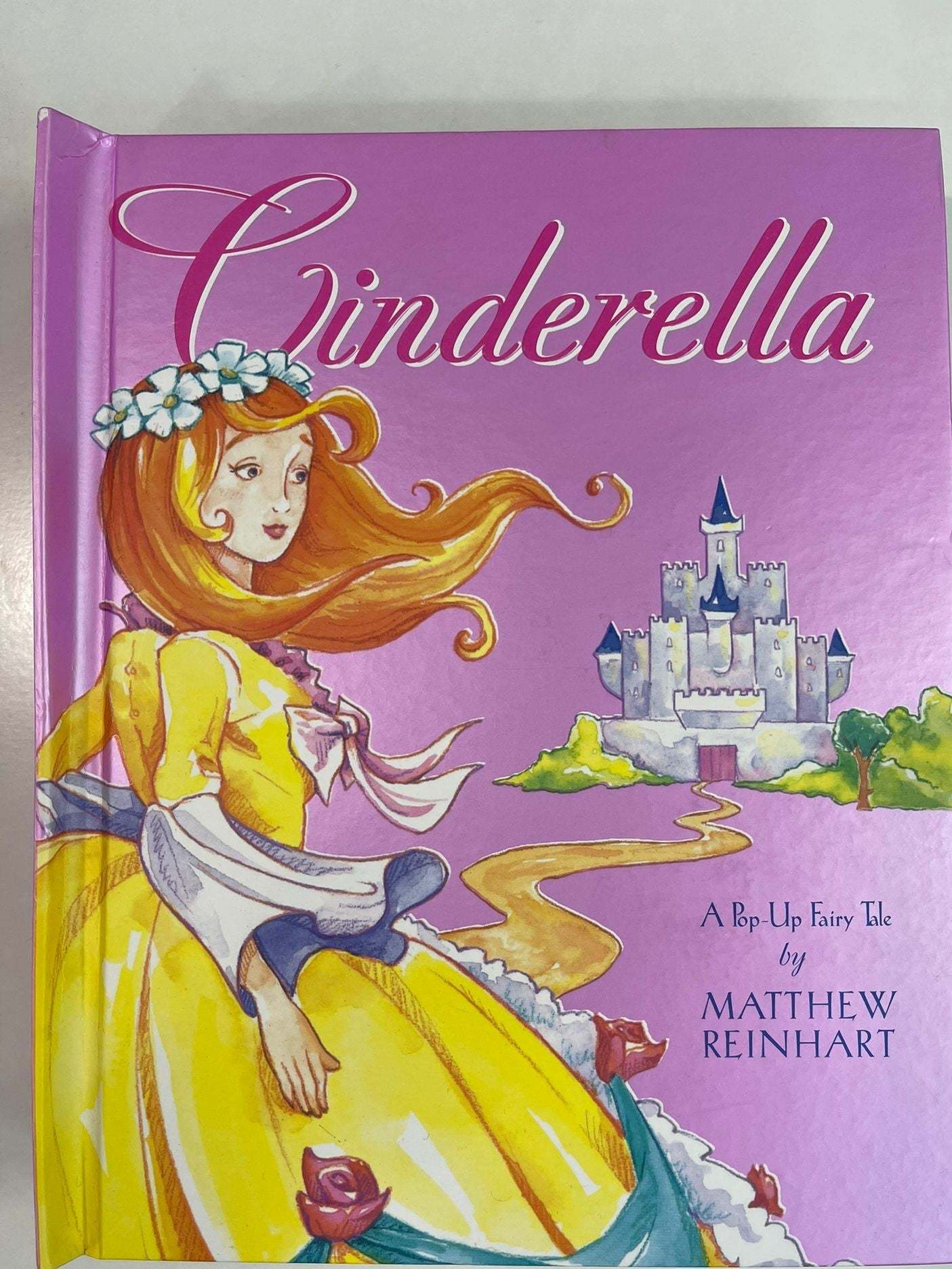 Cinderella - A Pop-Up Fairy Tale