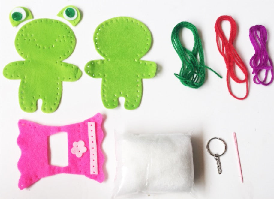 DIY Sewing Frog Keyring