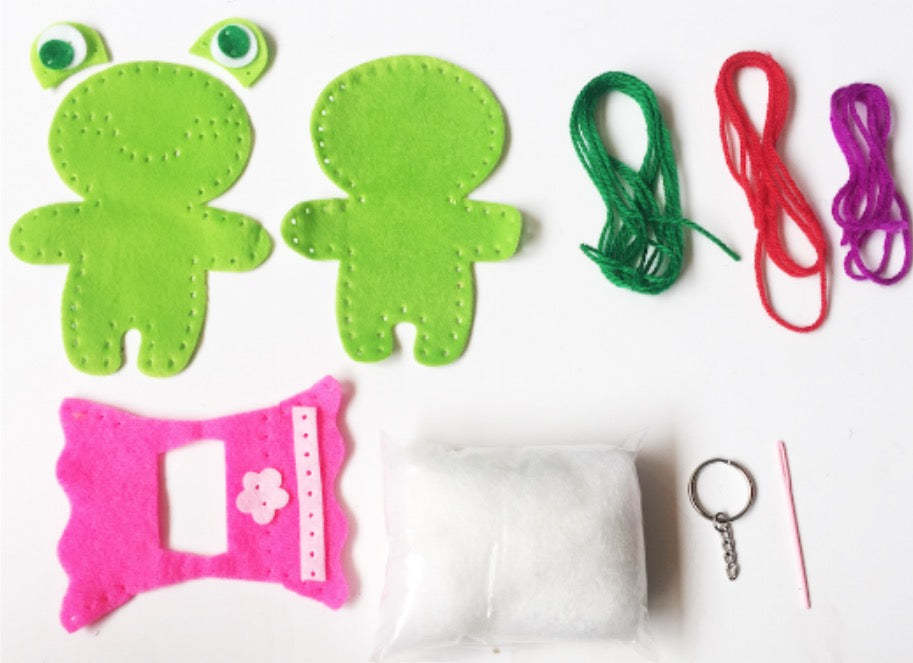 DIY Sewing Frog Keyring