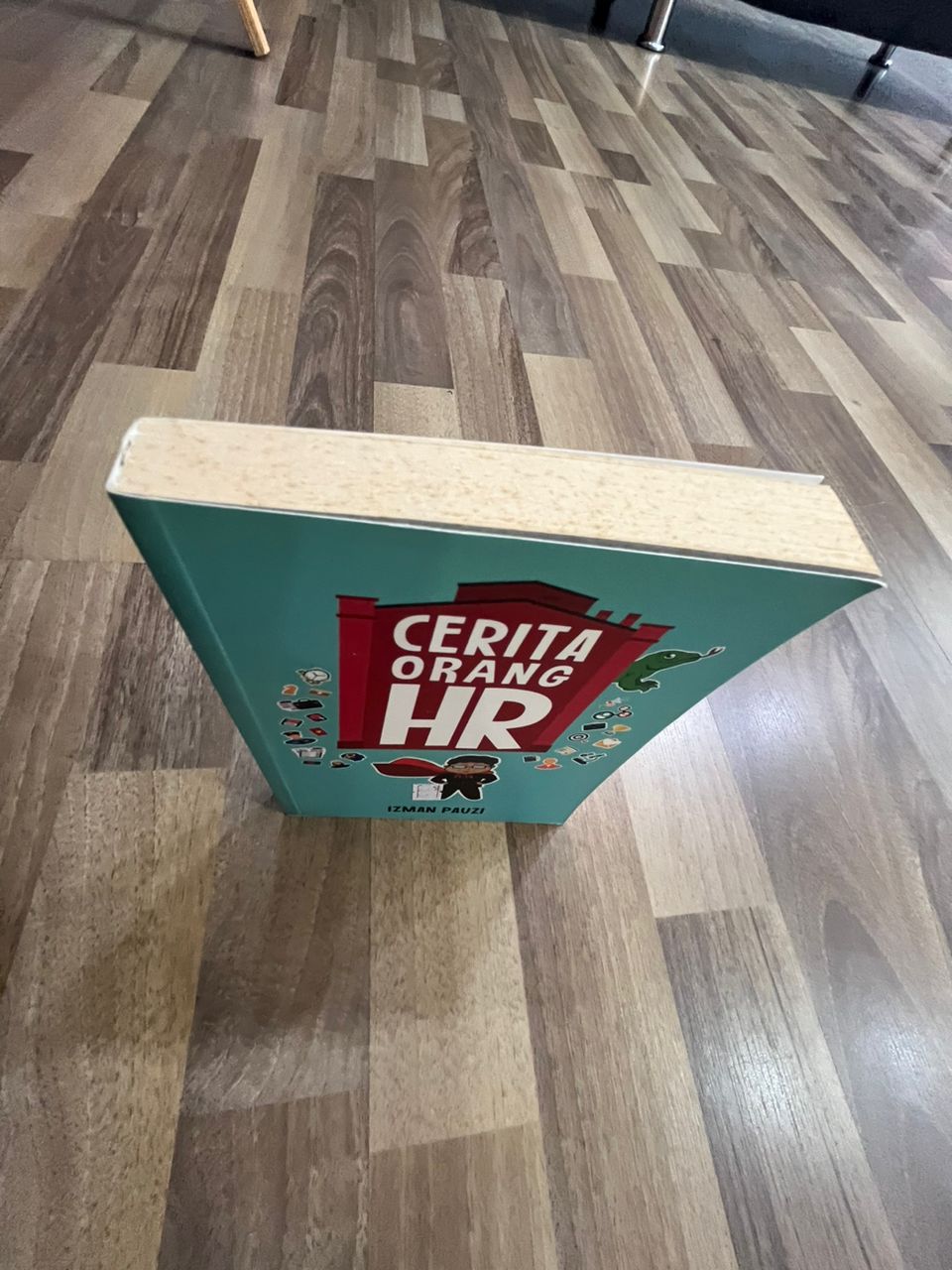 CERITA ORANG HR(DEFFECT)