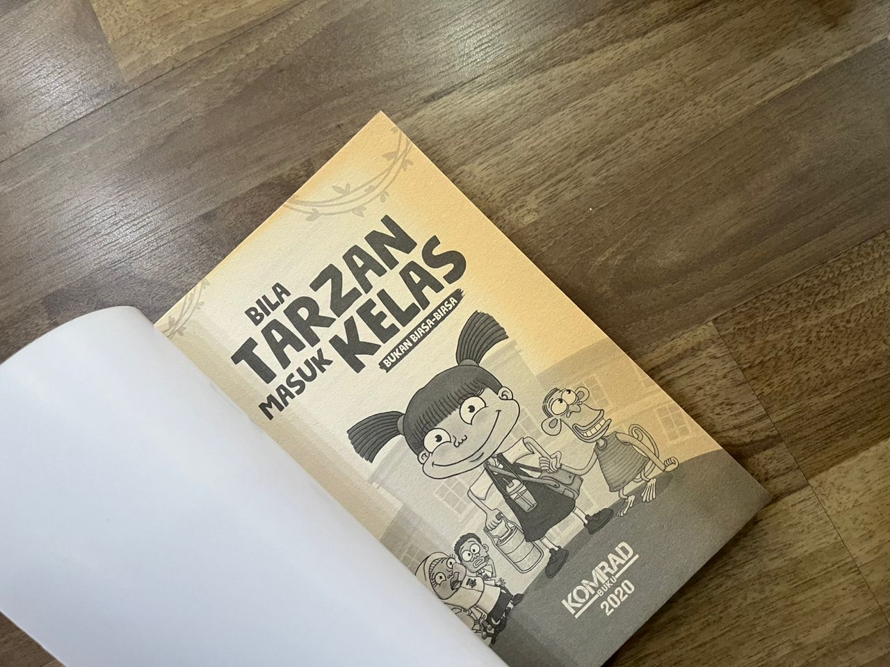 BILA TARZAN MASUK KELAS (DEFFECT)