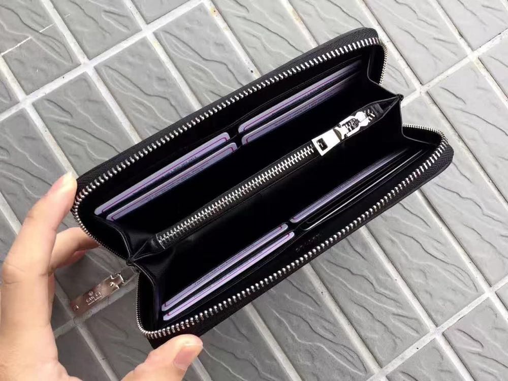 【 GUCCI 公式 旗艦店】 クッチ  財布 当日出荷 好評に付き再入荷！19*10*2.5 CM