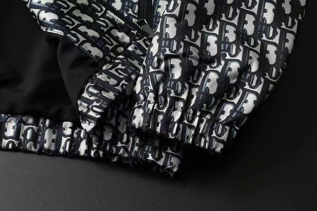 【2024】【DIOR  公式旗艦店】ディオールジャケット 好評に付き再入荷！