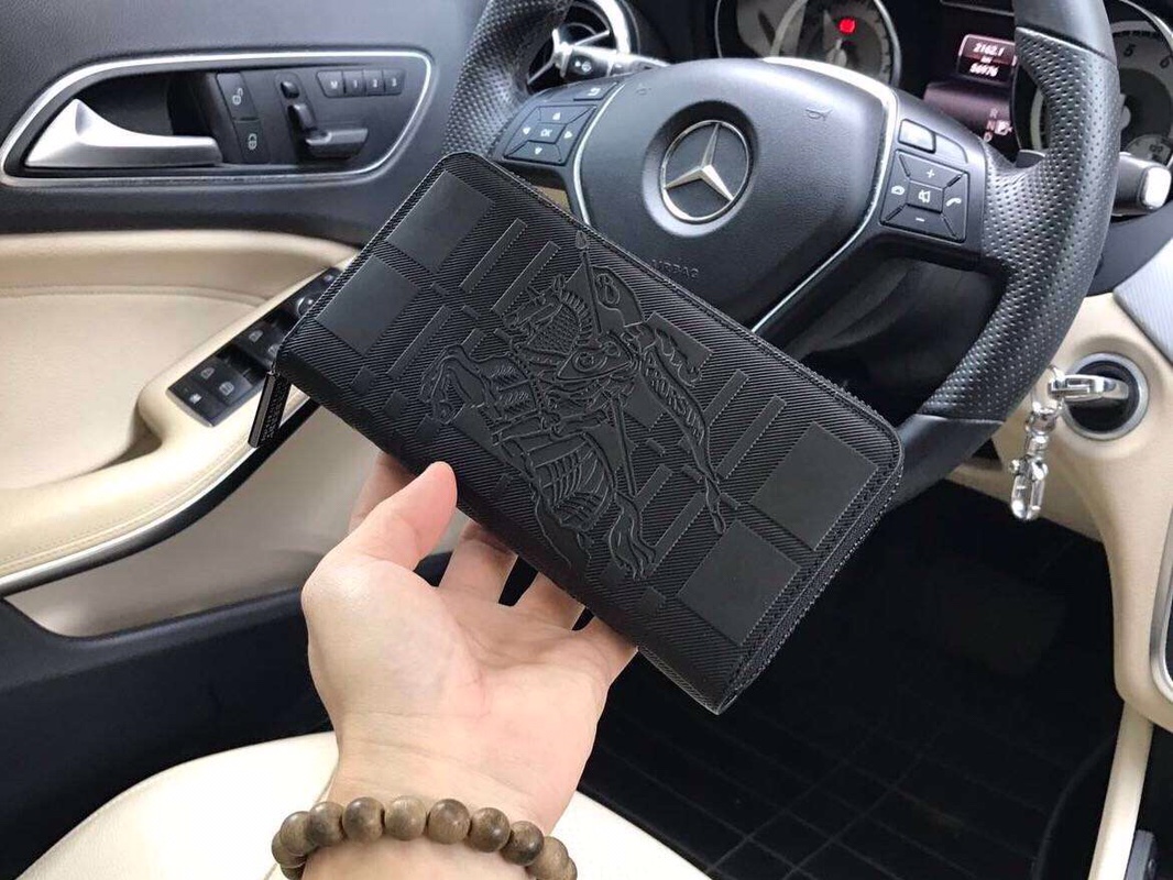 【BURBERRY 公式旗艦店】バーバリー   財布 当日出荷 好評に付き再入荷！19*10*2.5CM