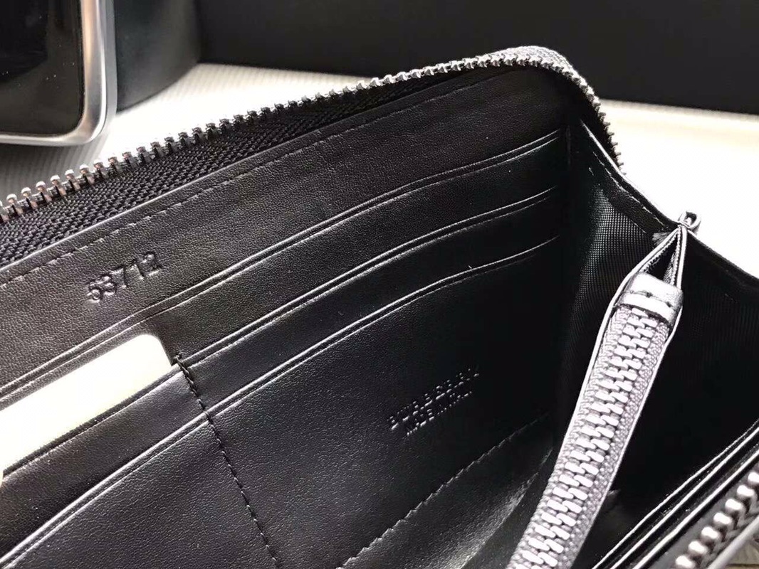 【BURBERRY 公式旗艦店】バーバリー   財布 当日出荷 好評に付き再入荷！19*10*2.5CM