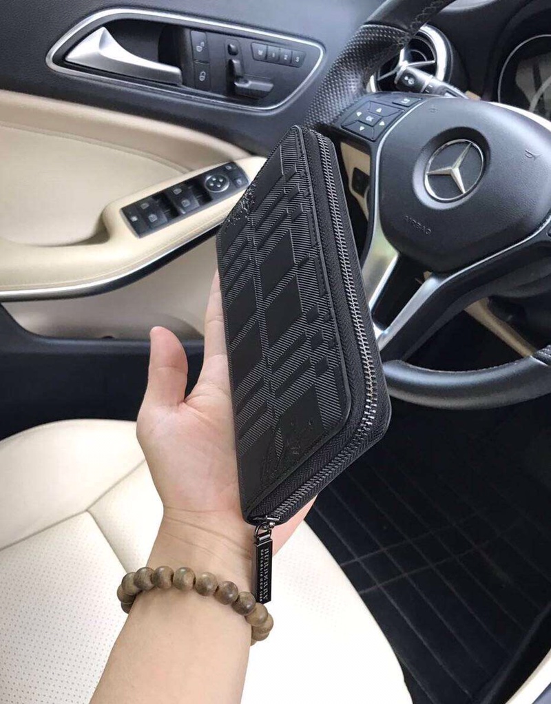 【BURBERRY 公式旗艦店】バーバリー   財布 当日出荷 好評に付き再入荷！19*10*2.5CM