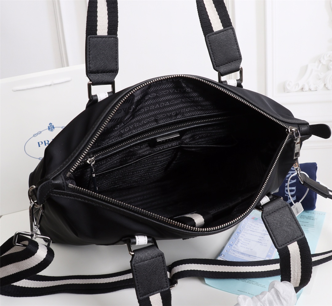 【2024】【PRADA  公式旗艦店】プラダ   ハンドバッグ  当日出荷 好評に付き再入荷！40*36*13CM