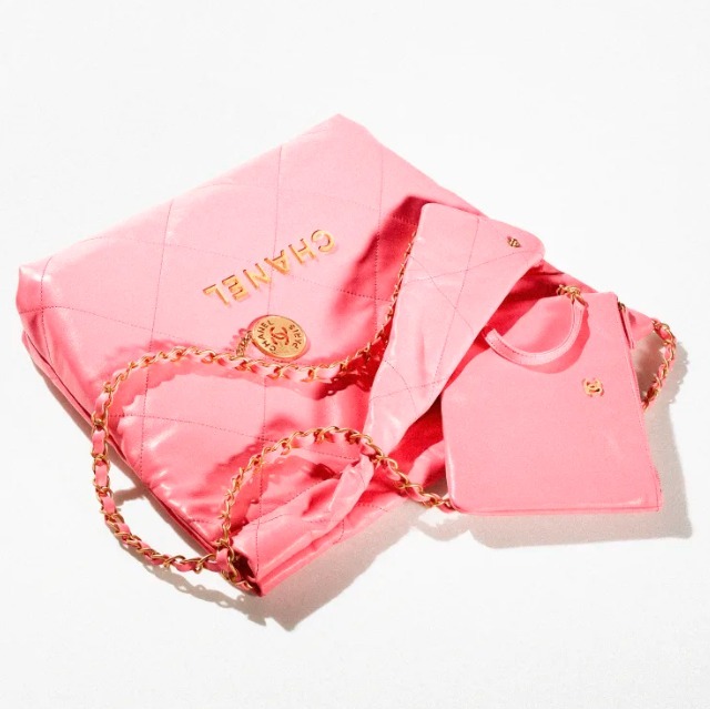 【CHANEL】シャネル22 ハンドバックショルダーバッグ