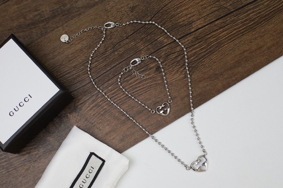 【 GUCCI】ネックレス、新しいネックレス万能シンプルファッションオーナメント